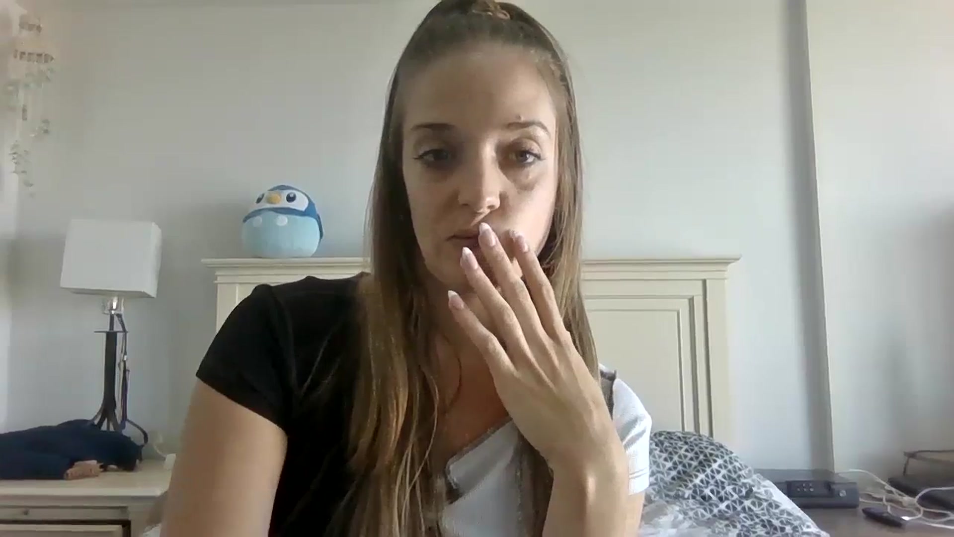 Gallery image thumbnail from LittleLover01's myfreecams stream on, 03/30/2024, 16:20 image 18 of 20