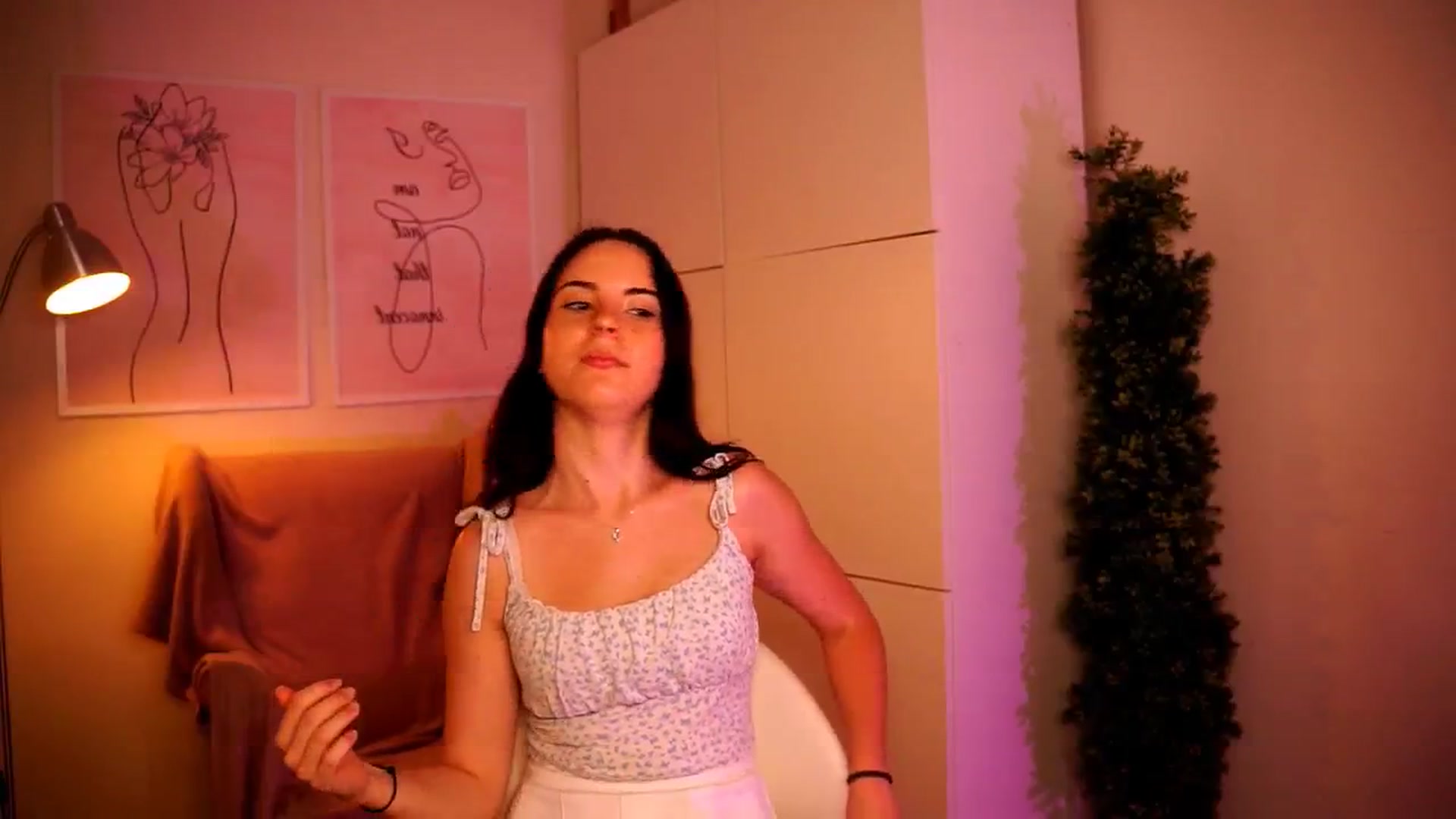Gallery image thumbnail from LittleMelanie's myfreecams stream on, 06/28/2024, 18:15 image 20 of 20