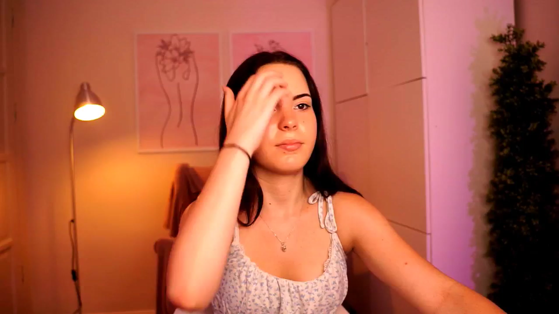 Gallery image thumbnail from LittleMelanie's myfreecams stream on, 06/29/2024, 13:11 image 4 of 20