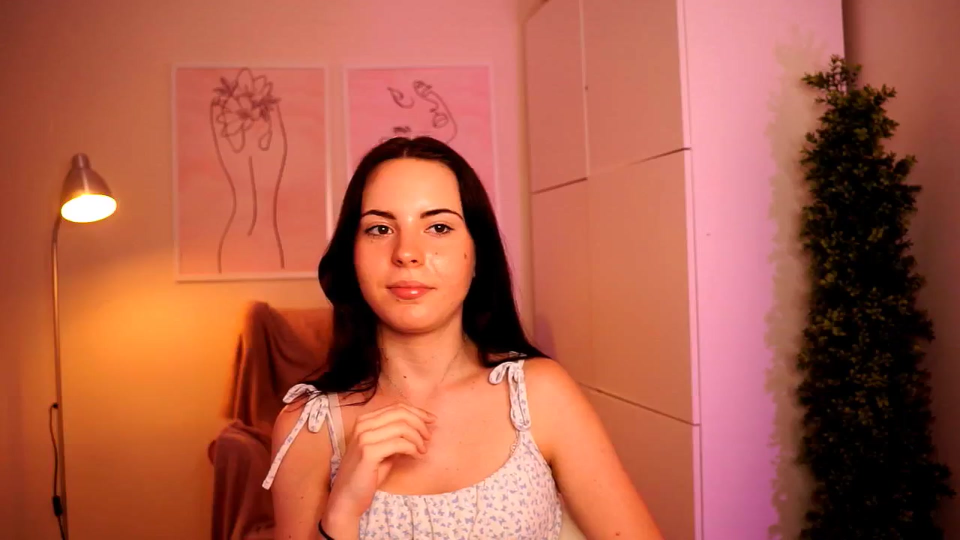 Gallery image thumbnail from LittleMelanie's myfreecams stream on, 06/29/2024, 15:49 image 20 of 20