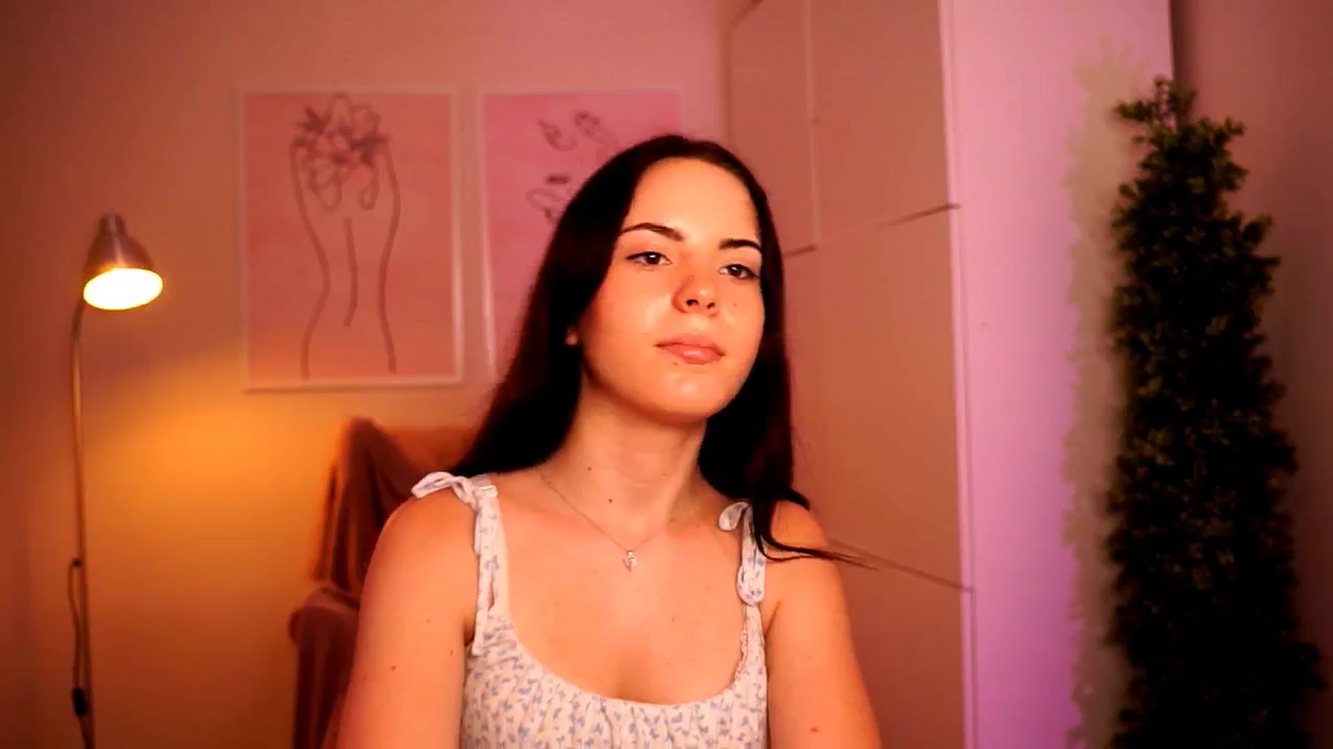 Gallery image thumbnail from LittleMelanie's myfreecams stream on, 06/29/2024, 15:49 image 16 of 20