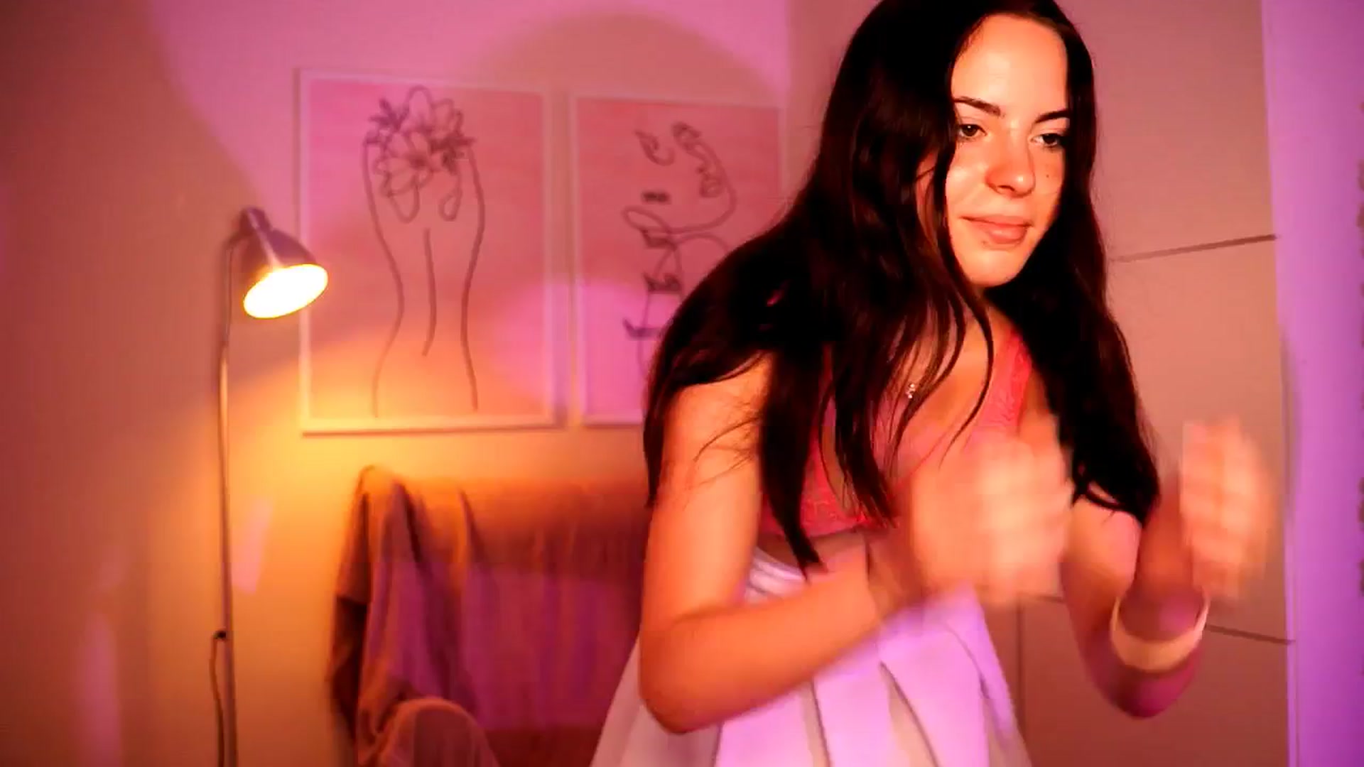 Gallery image thumbnail from LittleMelanie's myfreecams stream on, 07/09/2024, 13:12 image 2 of 20
