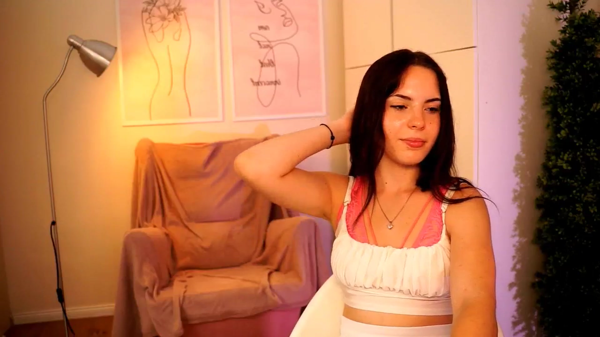 Gallery image thumbnail from LittleMelanie's myfreecams stream on, 07/17/2024, 17:19 image 19 of 20