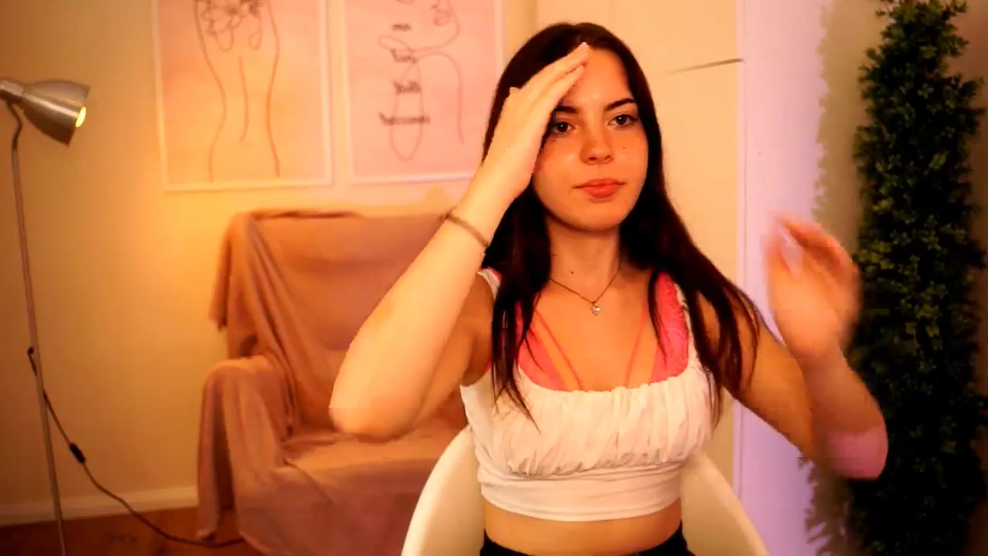 Gallery image thumbnail from LittleMelanie's myfreecams stream on, 07/19/2024, 17:26 image 9 of 20