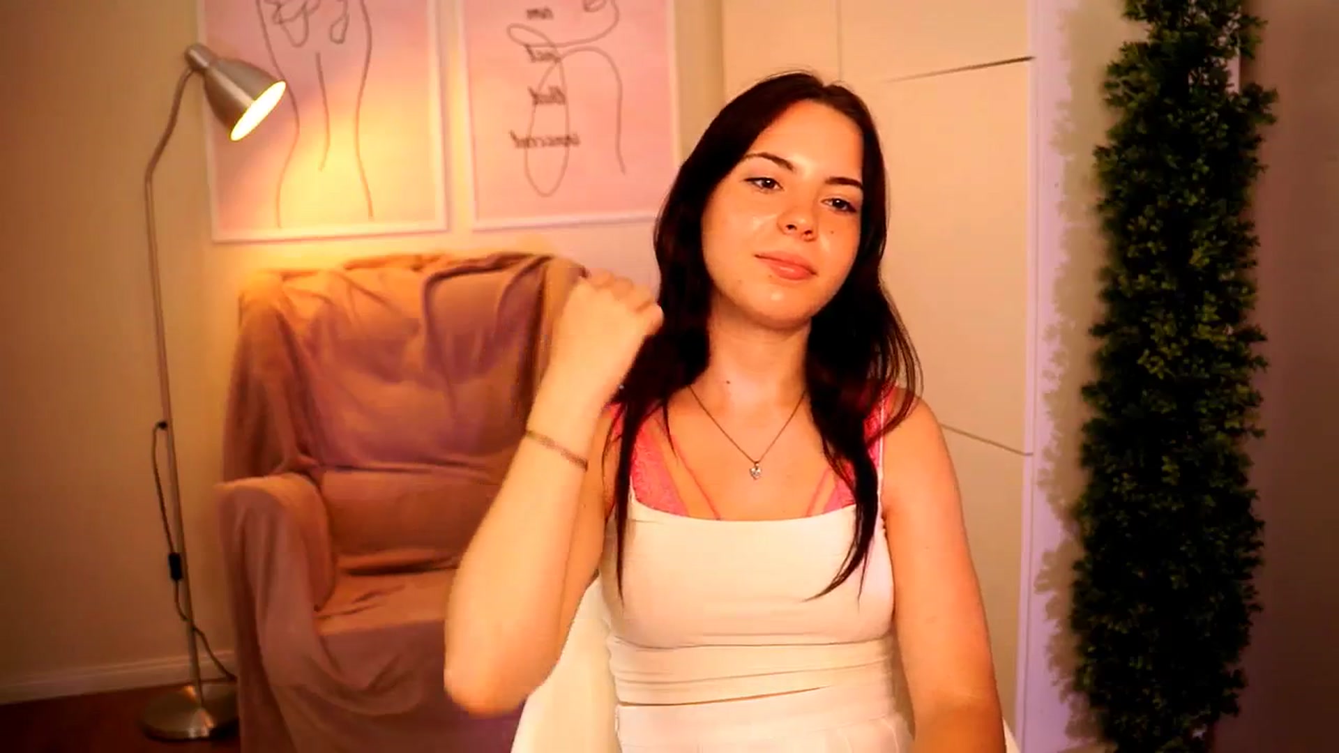 Gallery image thumbnail from LittleMelanie's myfreecams stream on, 07/23/2024, 11:33 image 17 of 20