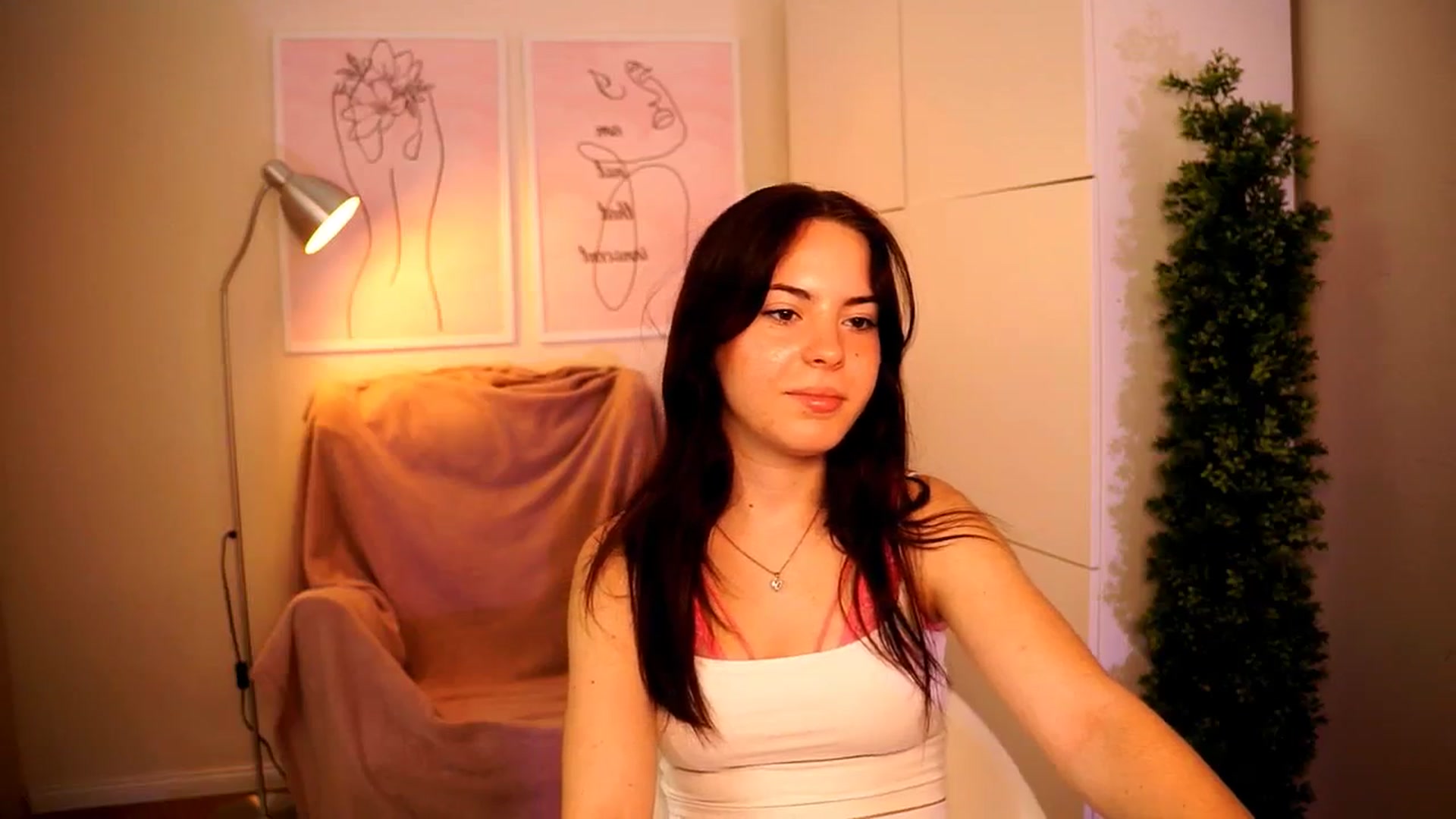 Gallery image thumbnail from LittleMelanie's myfreecams stream on, 07/23/2024, 11:33 image 3 of 20