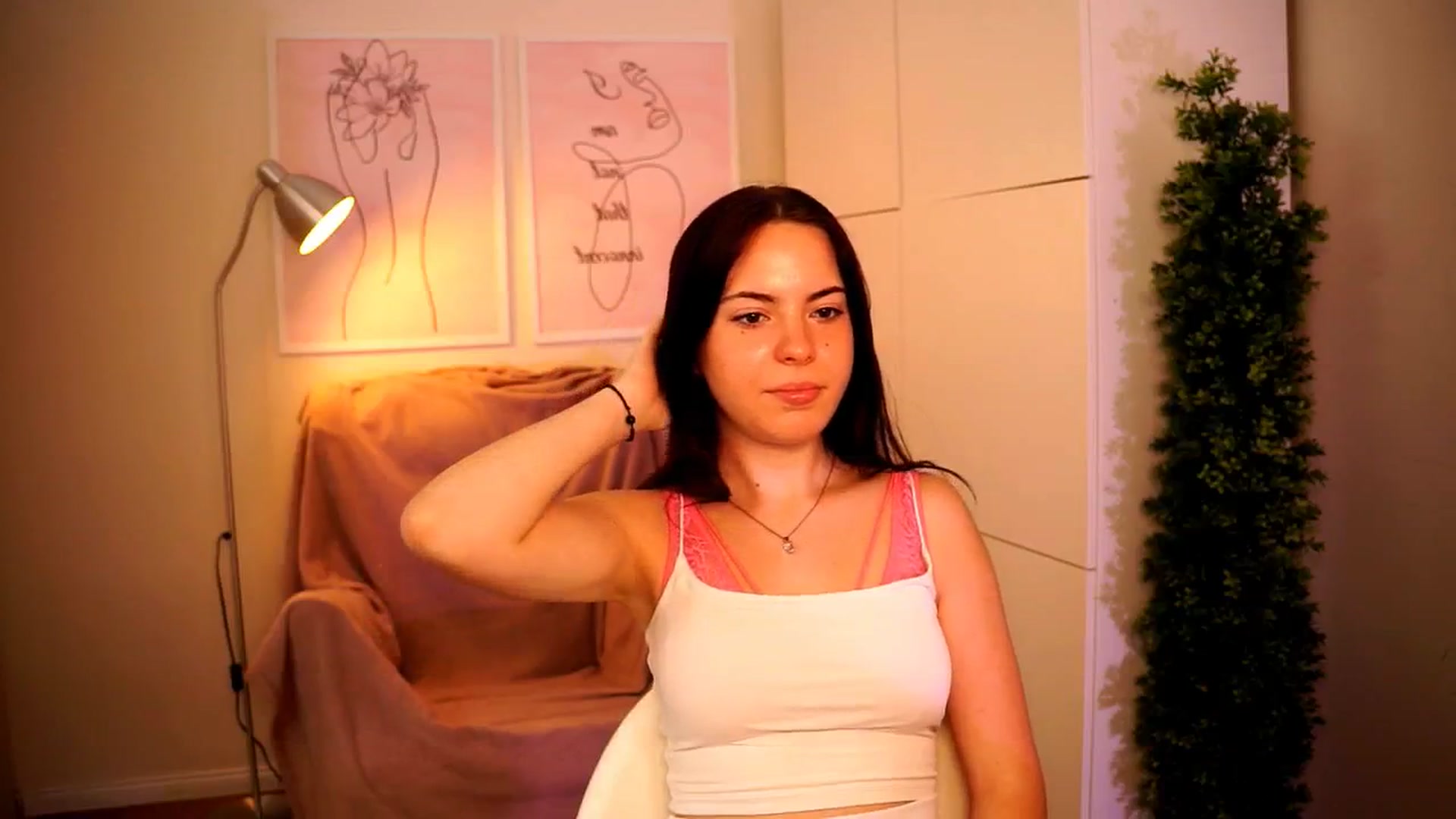 Gallery image thumbnail from LittleMelanie's myfreecams stream on, 07/23/2024, 11:33 image 9 of 20