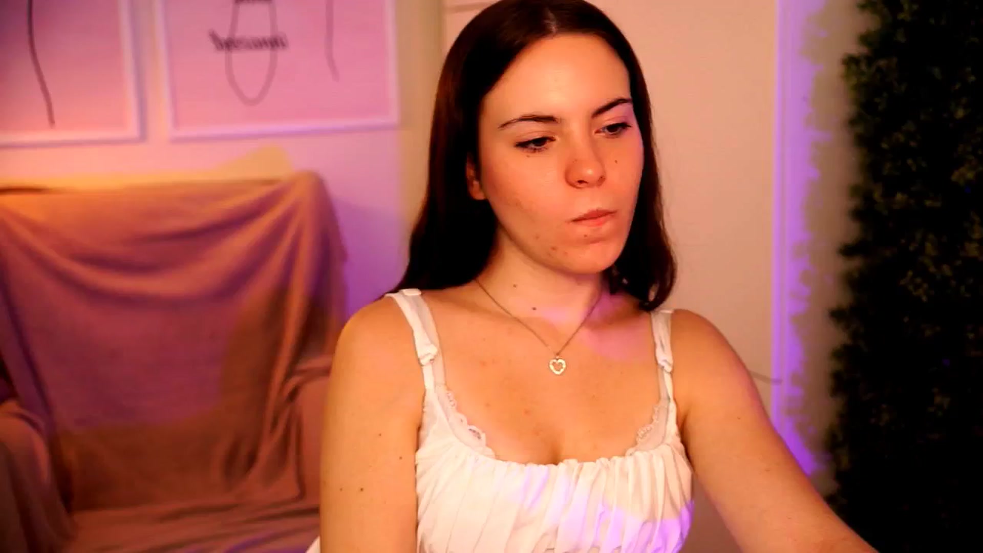 Gallery image thumbnail from LittleMelanie's myfreecams stream on, 07/30/2024, 09:00 image 20 of 20