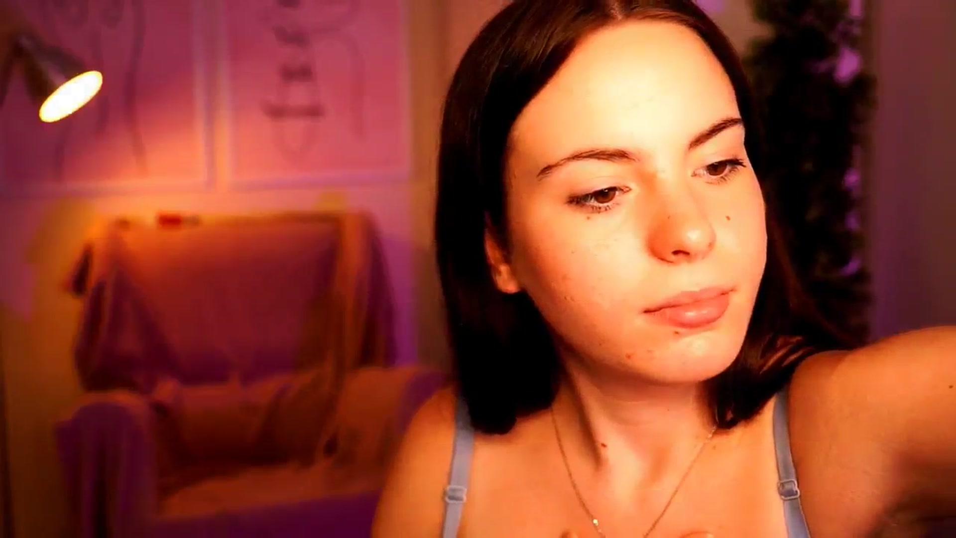 Gallery image thumbnail from LittleMelanie's myfreecams stream on, 08/02/2024, 13:31 image 15 of 20