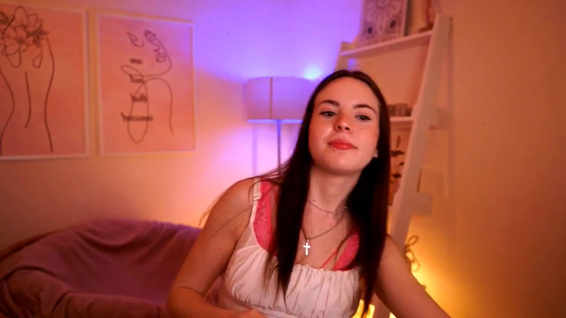 Gallery image thumbnail from LittleMelanie's myfreecams stream on, 05/20/2025, 14:06 image 2 of 20
