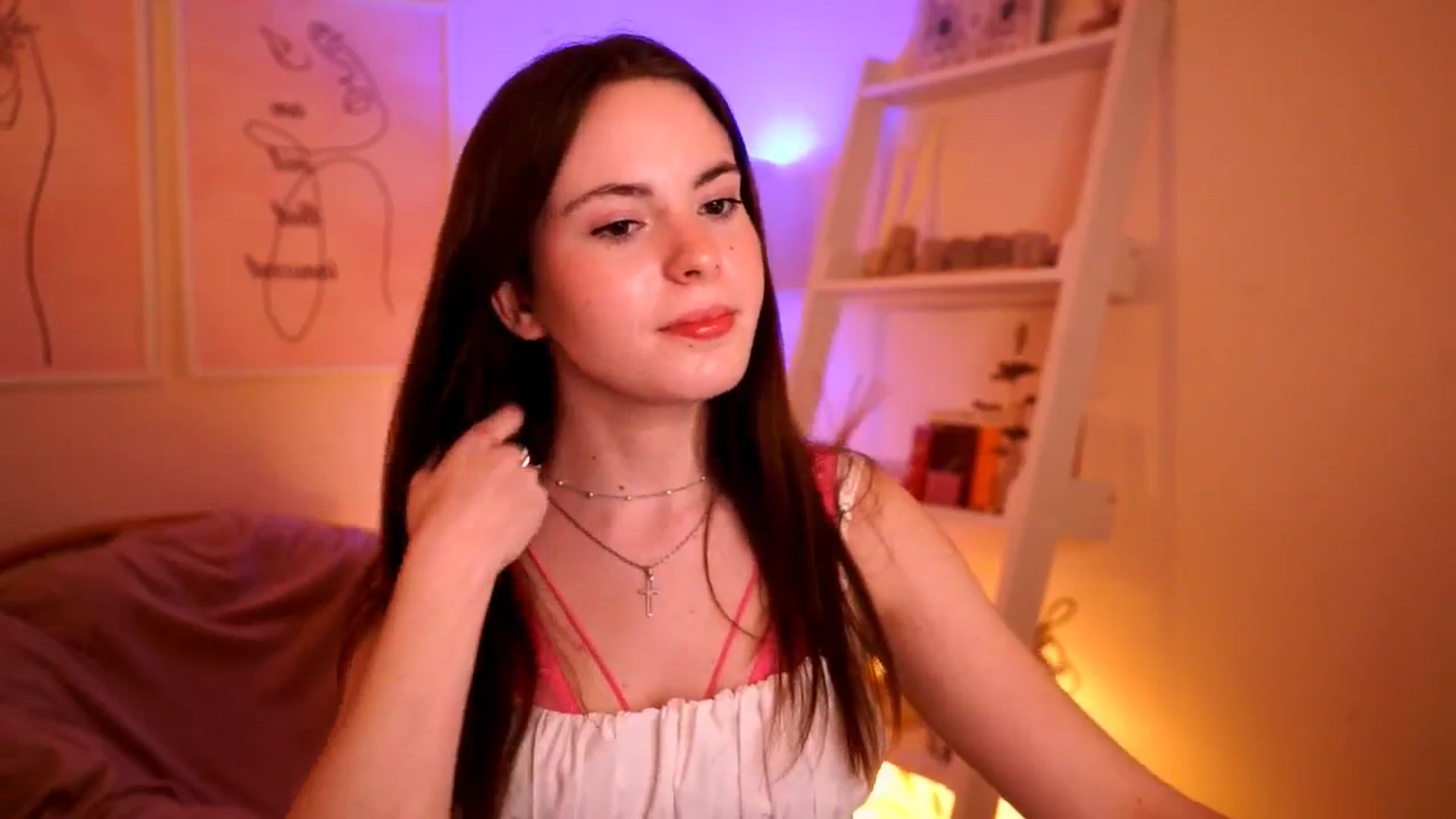 Gallery image thumbnail from LittleMelanie's myfreecams stream on, 05/20/2025, 14:06 image 15 of 20
