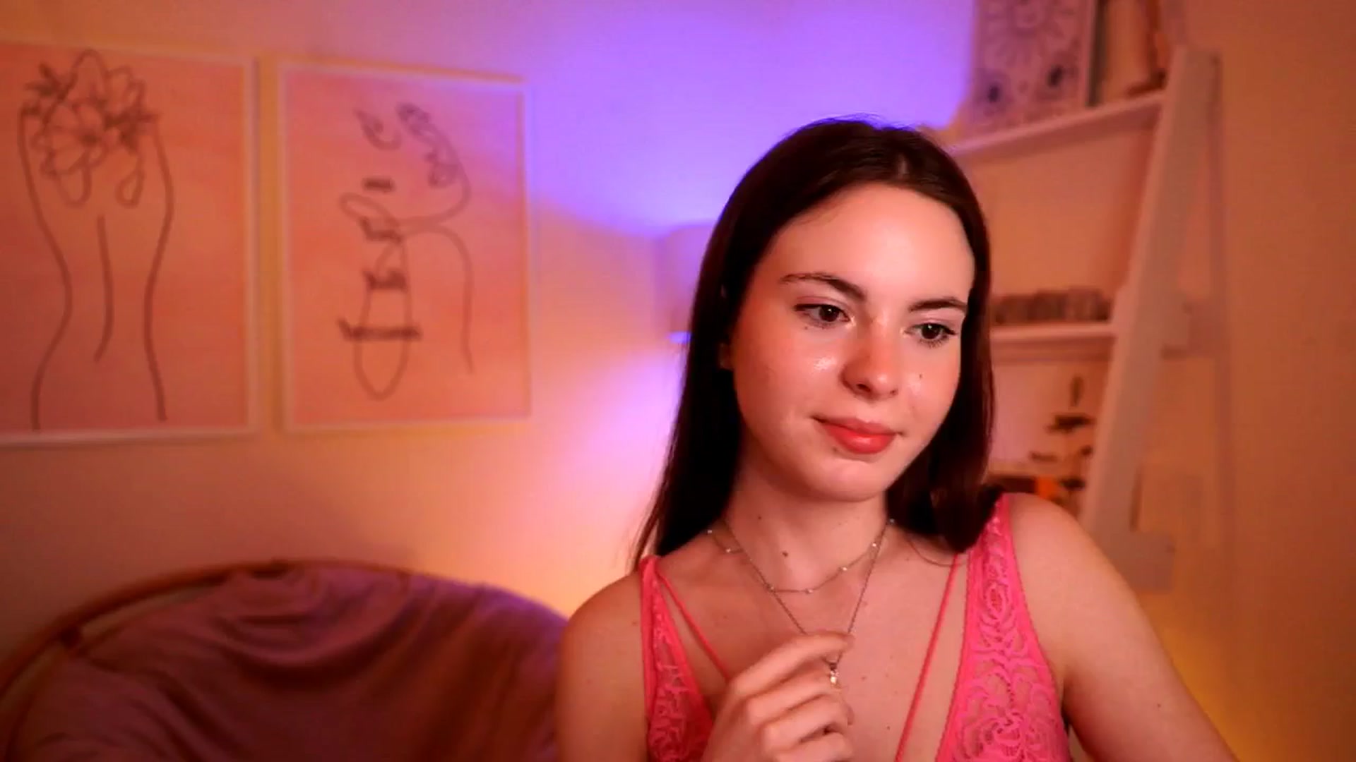 Gallery image thumbnail from LittleMelanie's myfreecams stream on, 05/20/2025, 17:40 image 1 of 20