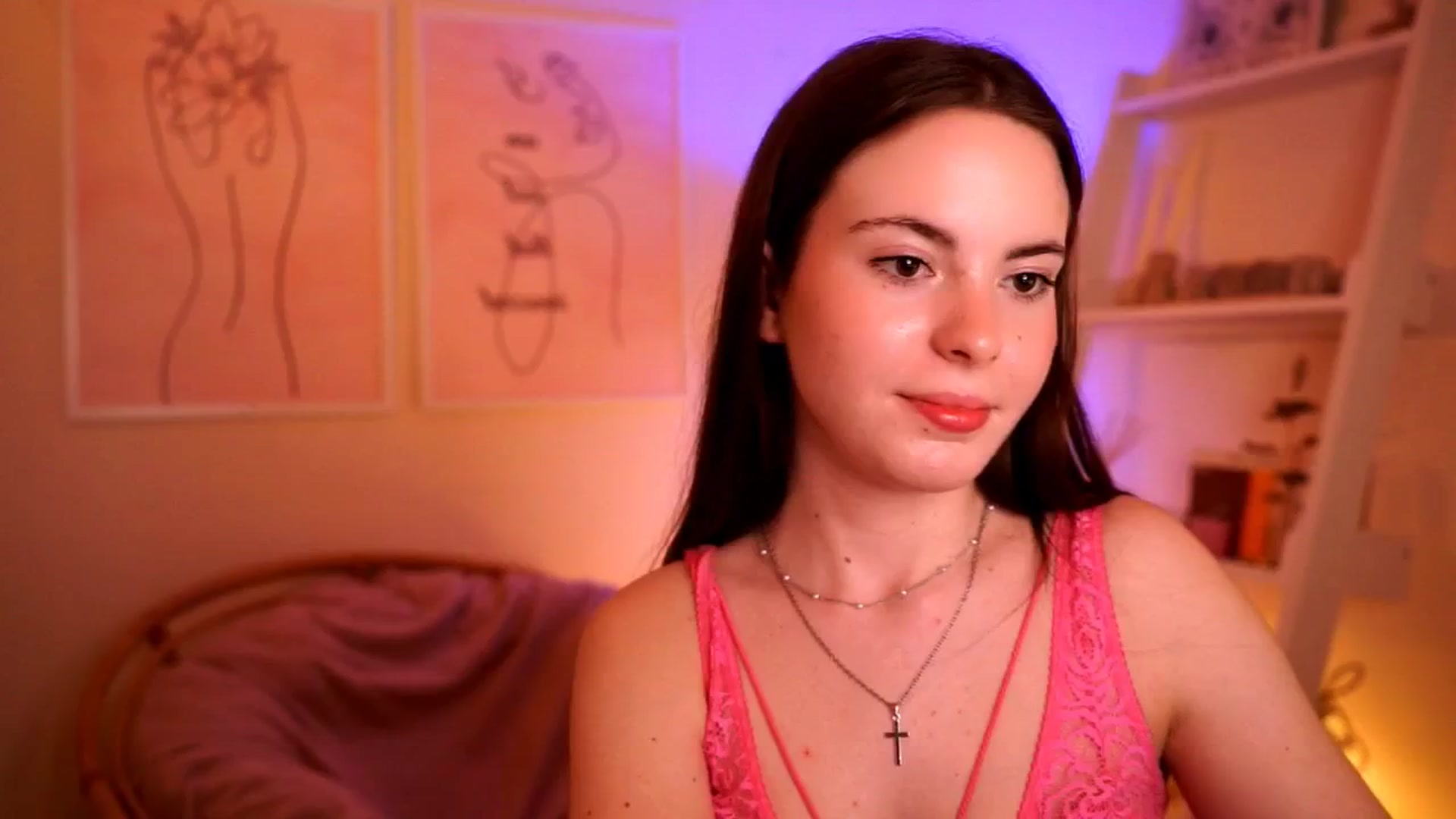 Gallery image thumbnail from LittleMelanie's myfreecams stream on, 05/20/2025, 17:40 image 7 of 20