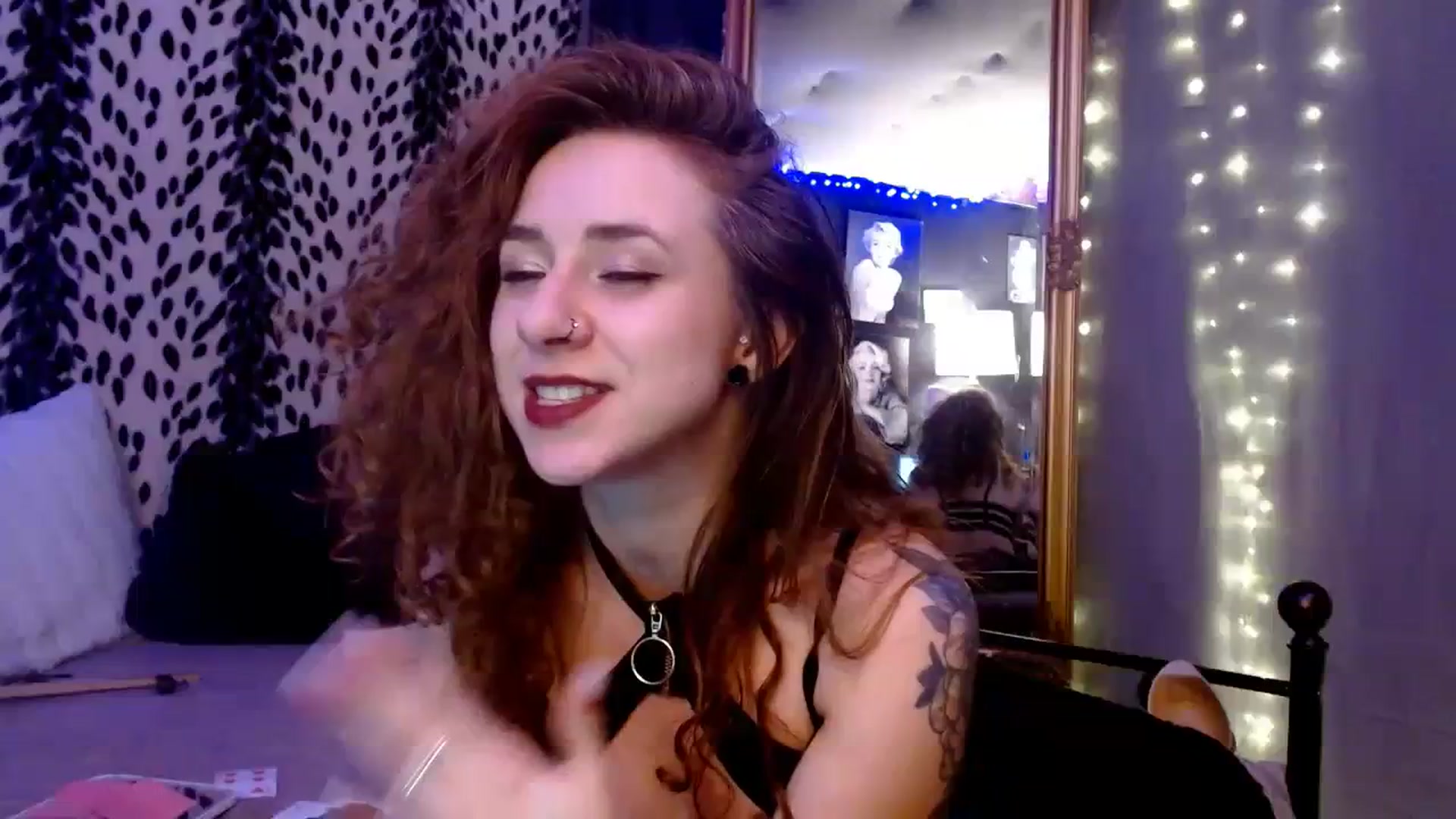Gallery image thumbnail from LittleMissZee's myfreecams stream on, 01/01/2024, 14:10 image 13 of 20