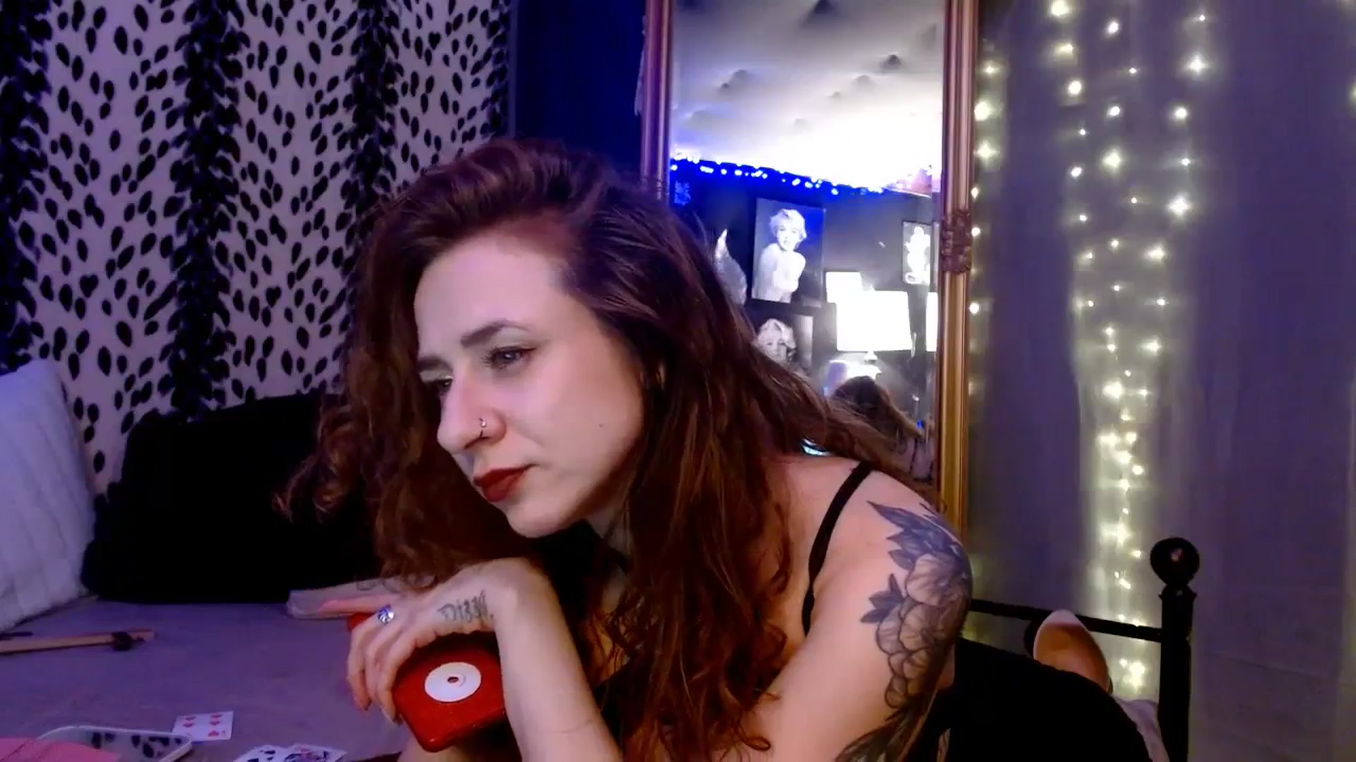 Gallery image thumbnail from LittleMissZee's myfreecams stream on, 01/01/2024, 14:10 image 14 of 20