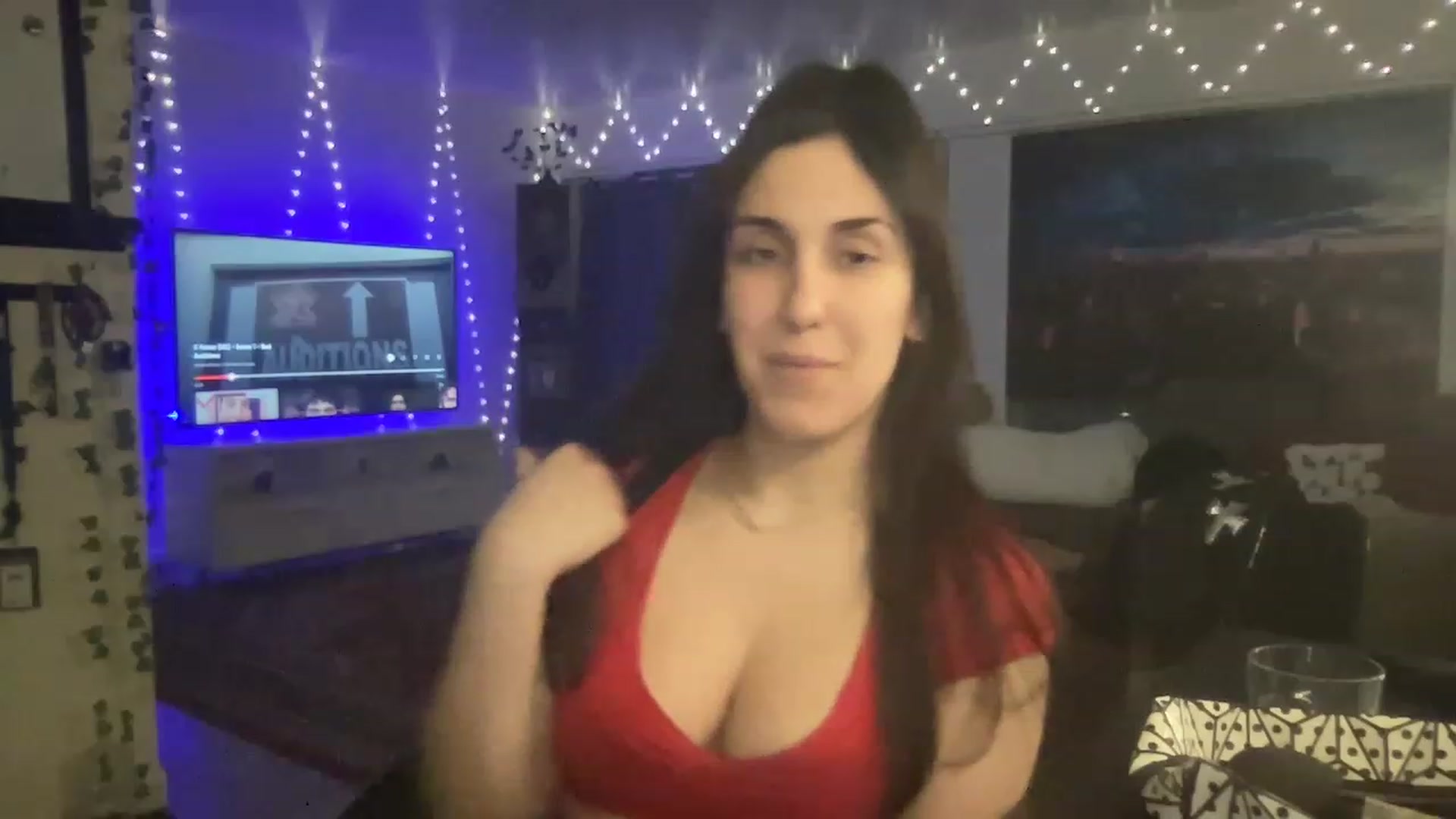 Gallery image thumbnail from LittlePersian's myfreecams stream on, 12/11/2022, 08:24 image 4 of 20