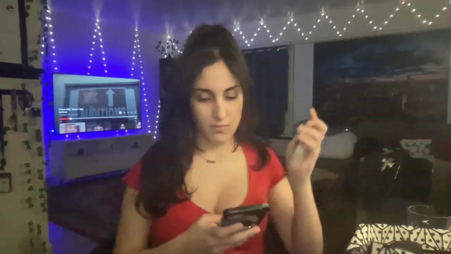 Gallery image thumbnail from LittlePersian's myfreecams stream on, 12/11/2022, 08:24 image 2 of 20