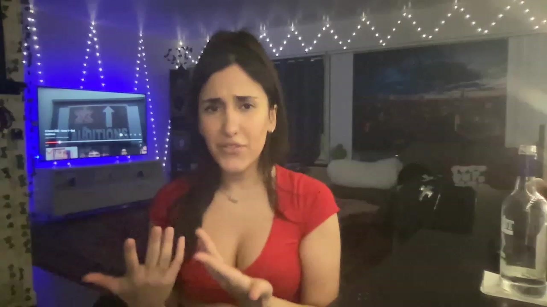 Gallery image thumbnail from LittlePersian's myfreecams stream on, 12/11/2022, 09:04 image 14 of 20