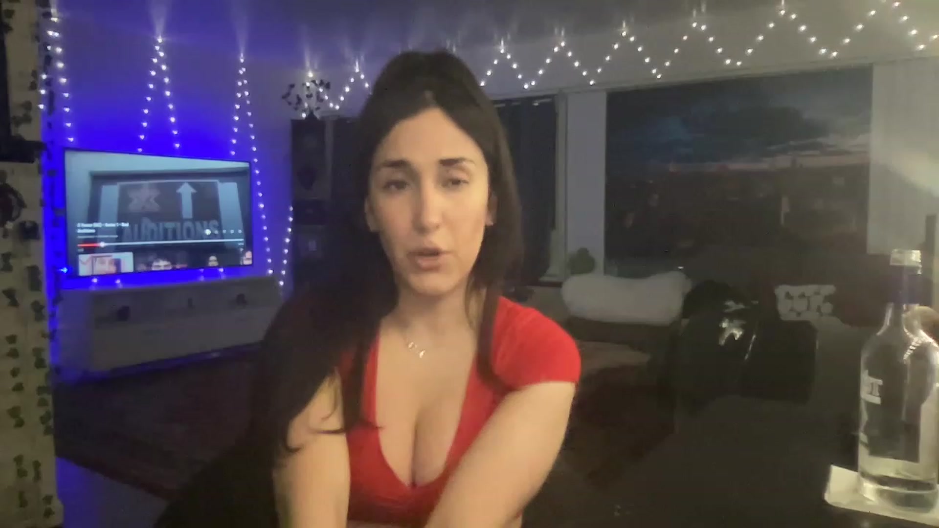 Gallery image thumbnail from LittlePersian's myfreecams stream on, 12/11/2022, 09:04 image 13 of 20