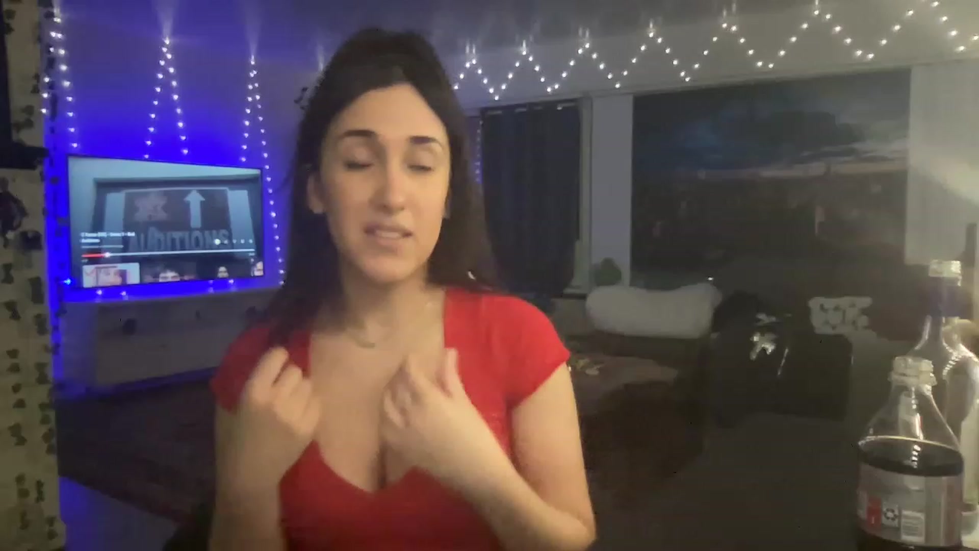 Gallery image thumbnail from LittlePersian's myfreecams stream on, 12/11/2022, 09:04 image 19 of 20