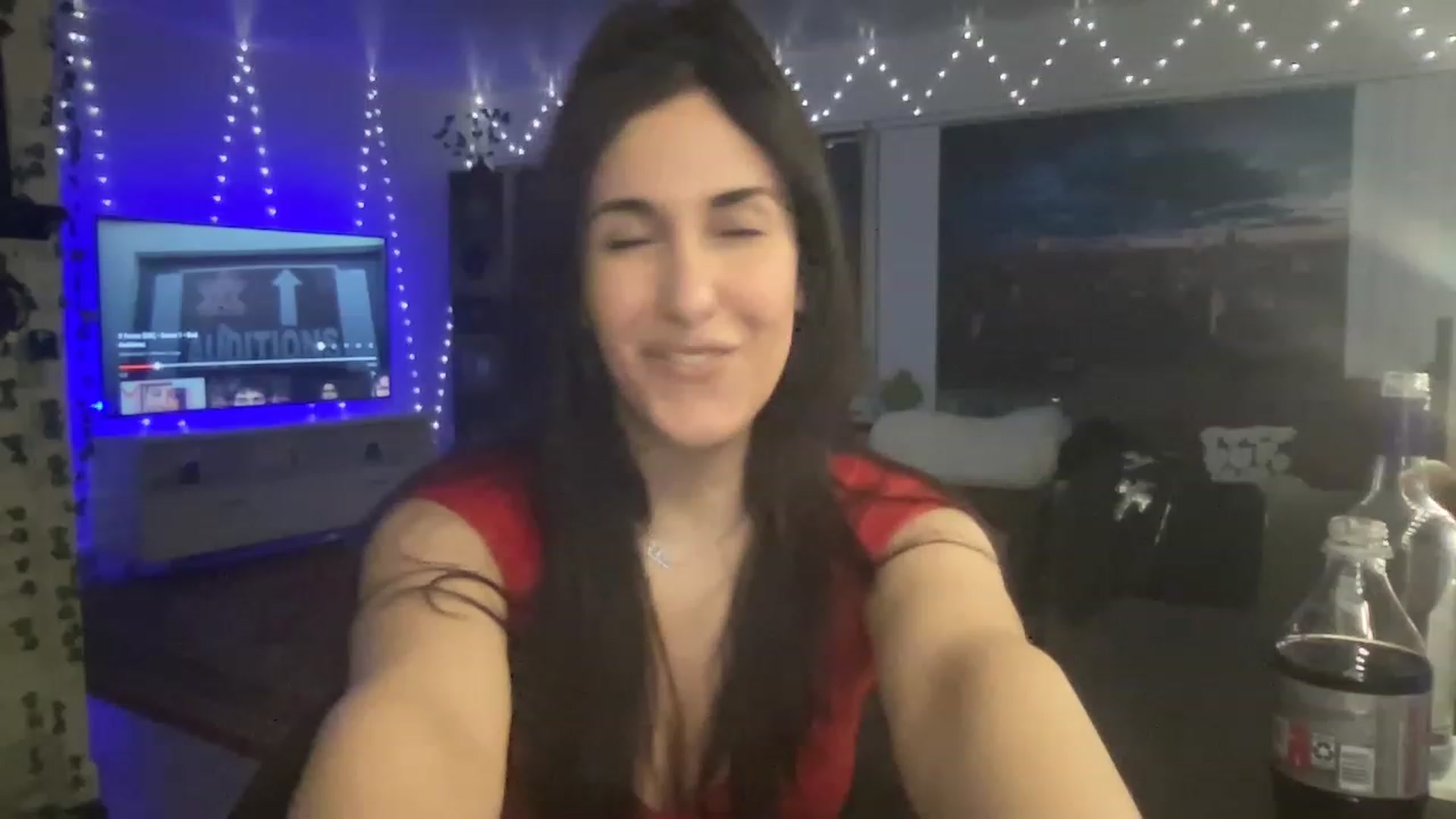 Gallery image thumbnail from LittlePersian's myfreecams stream on, 12/11/2022, 09:04 image 17 of 20