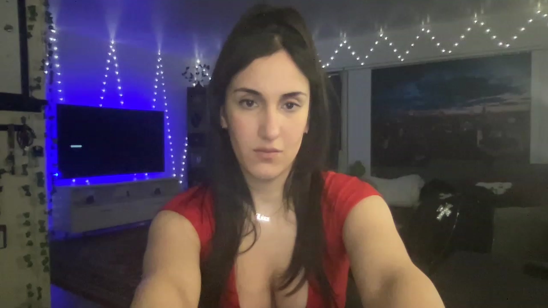 Gallery image thumbnail from LittlePersian's myfreecams stream on, 12/11/2022, 11:14 image 4 of 20