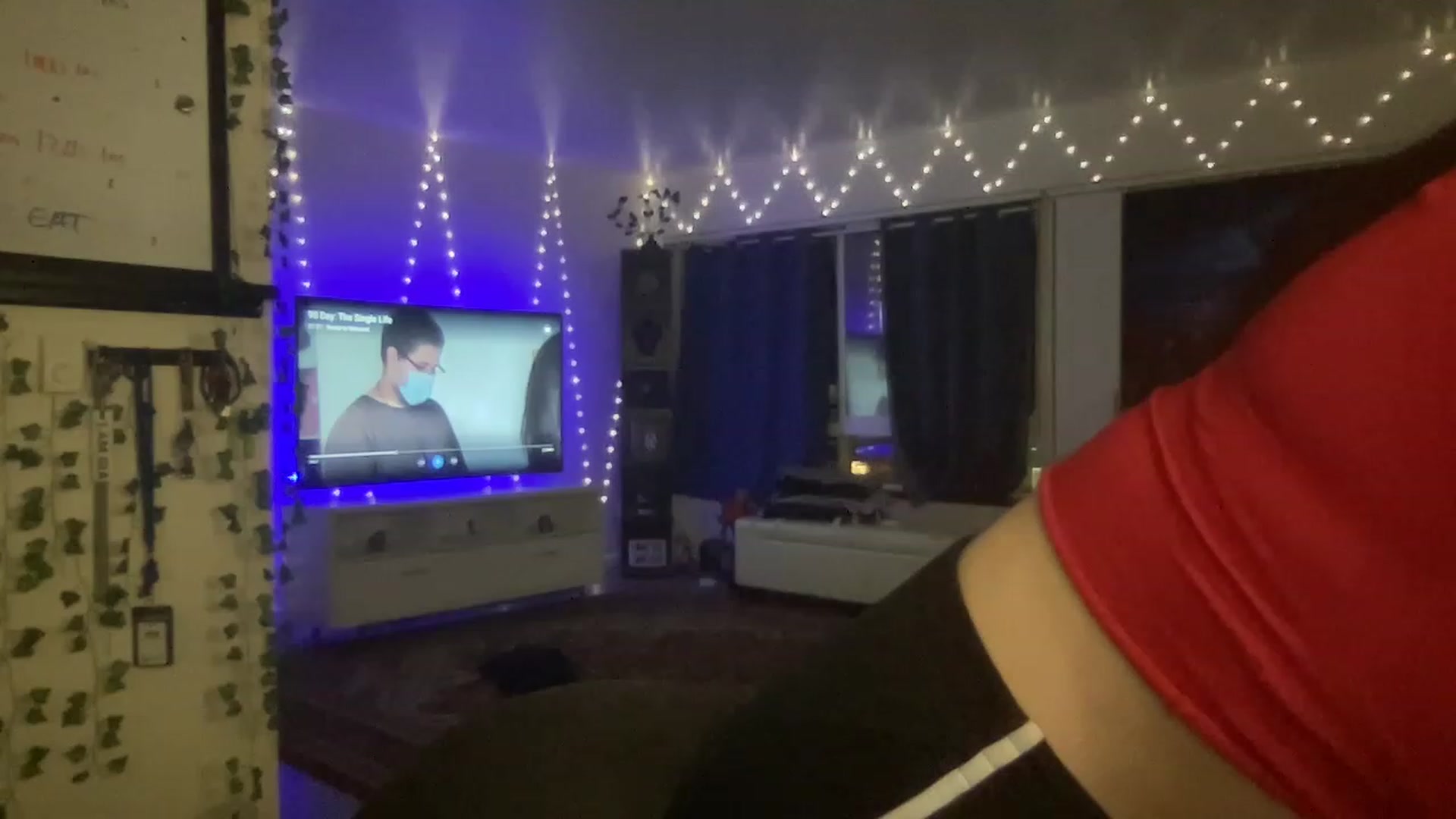 Gallery image thumbnail from LittlePersian's myfreecams stream on, 12/12/2022, 03:50 image 17 of 20