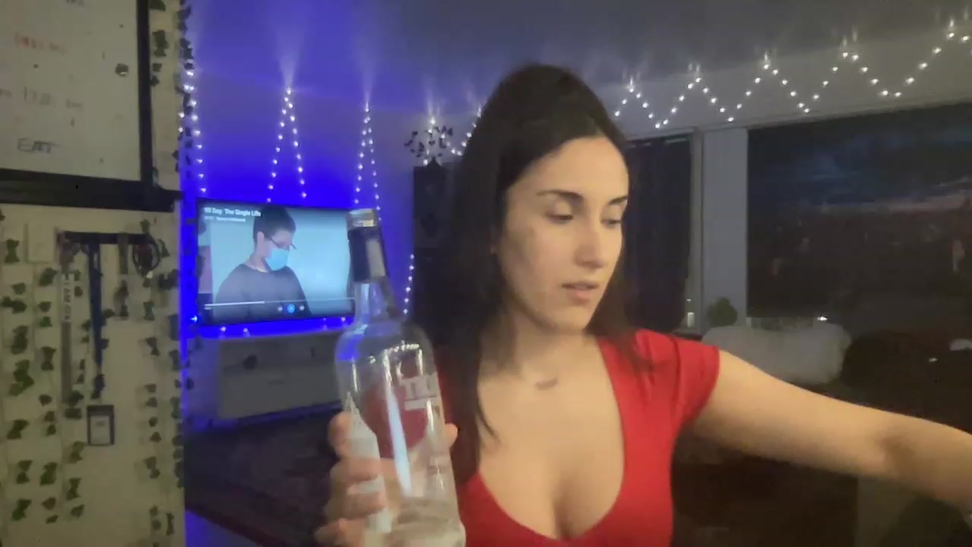 Gallery image thumbnail from LittlePersian's myfreecams stream on, 12/12/2022, 03:50 image 4 of 20