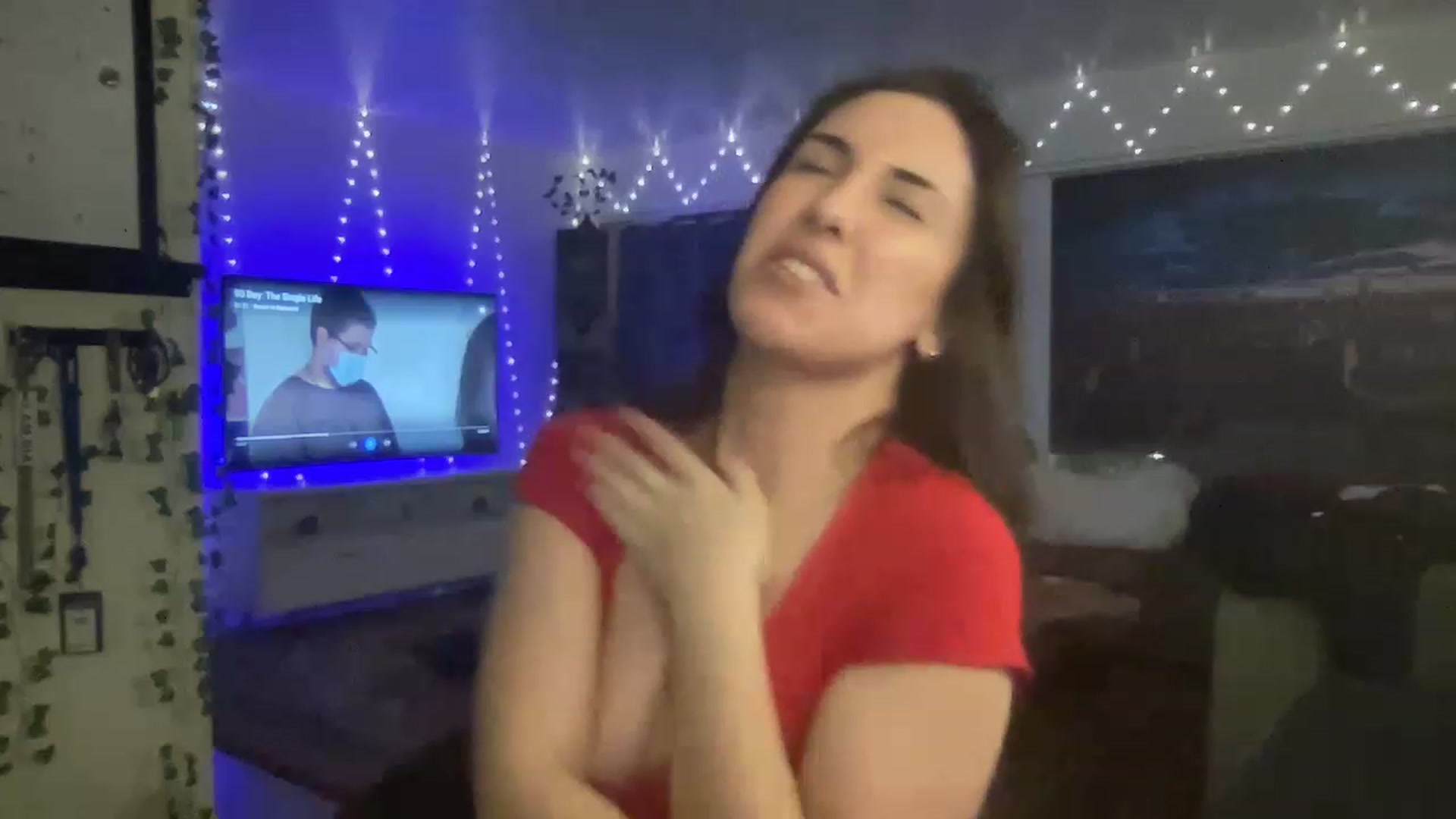 Gallery image thumbnail from LittlePersian's myfreecams stream on, 12/12/2022, 04:34 image 9 of 20