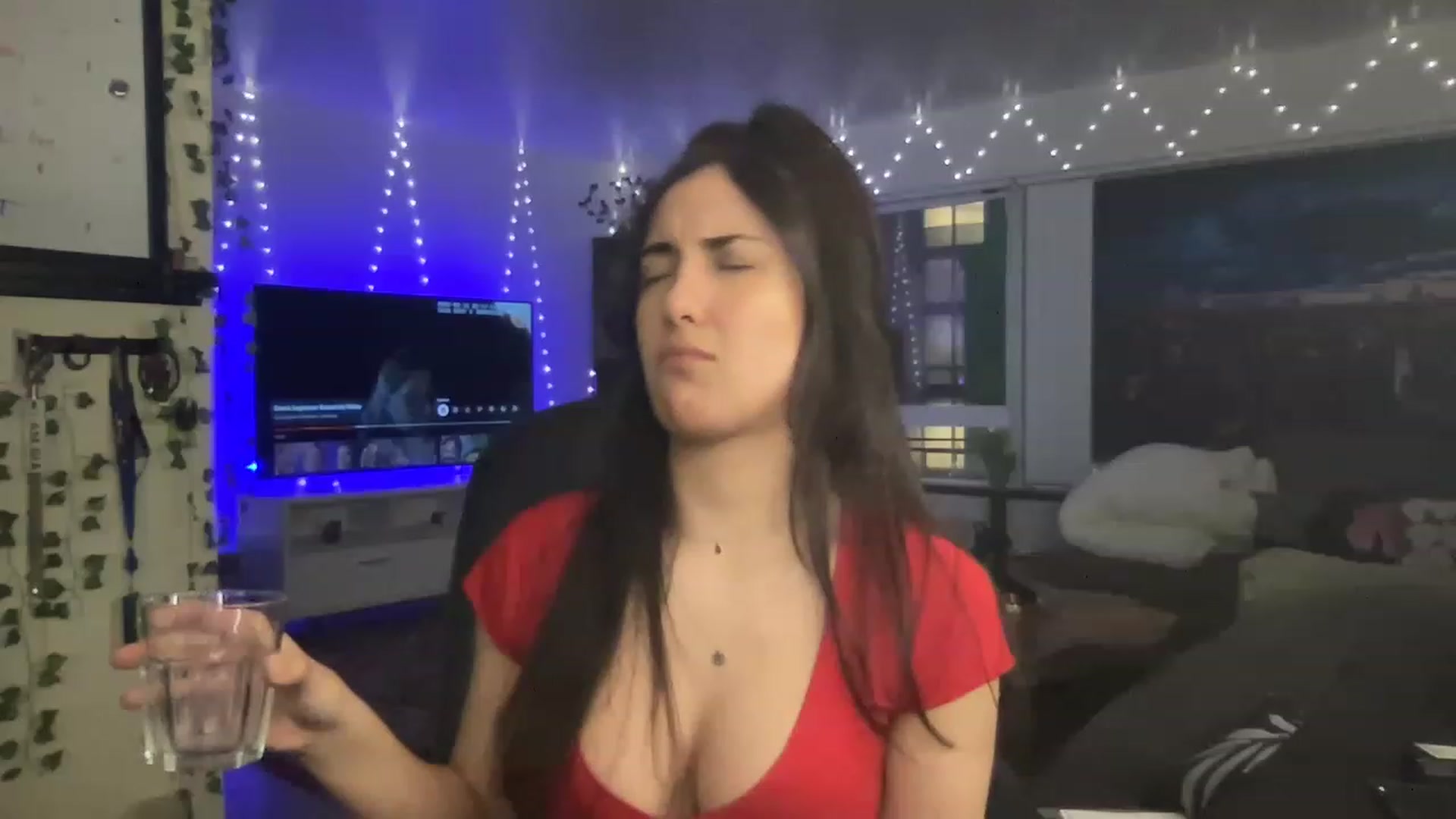 Gallery image thumbnail from LittlePersian's myfreecams stream on, 01/16/2023, 05:49 image 4 of 20