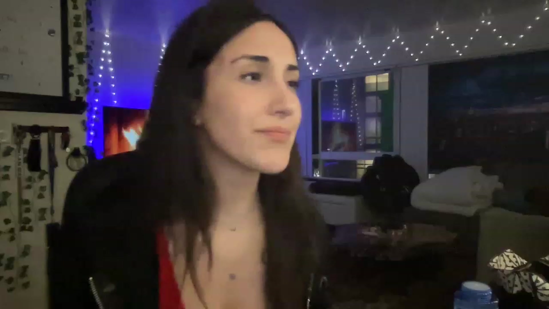 Gallery image thumbnail from LittlePersian's myfreecams stream on, 02/26/2023, 06:00 image 20 of 20