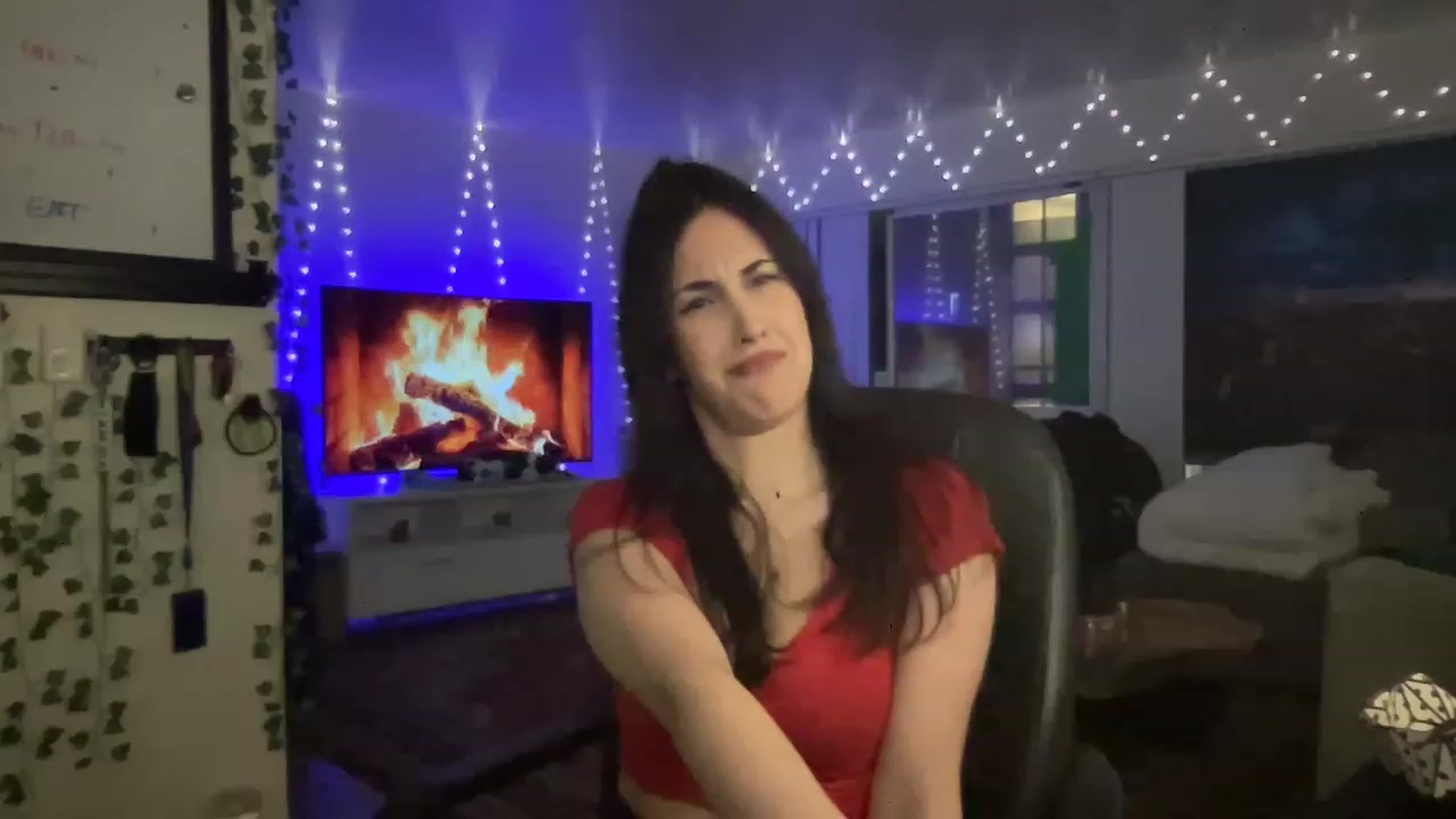 Gallery image thumbnail from LittlePersian's myfreecams stream on, 02/26/2023, 06:00 image 8 of 20