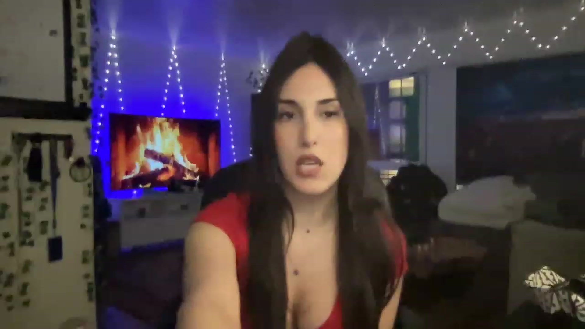 Gallery image thumbnail from LittlePersian's myfreecams stream on, 02/26/2023, 06:00 image 12 of 20