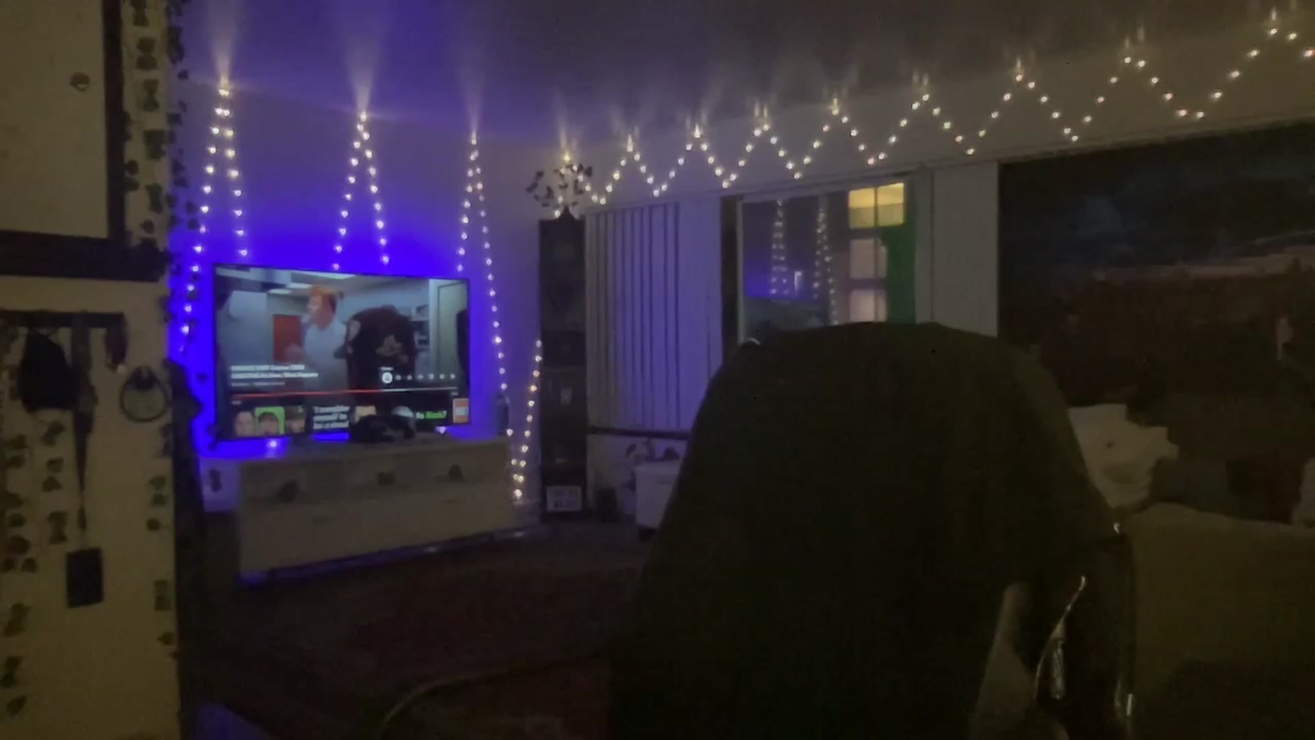 Gallery image thumbnail from LittlePersian's myfreecams stream on, 02/27/2023, 06:22 image 3 of 20