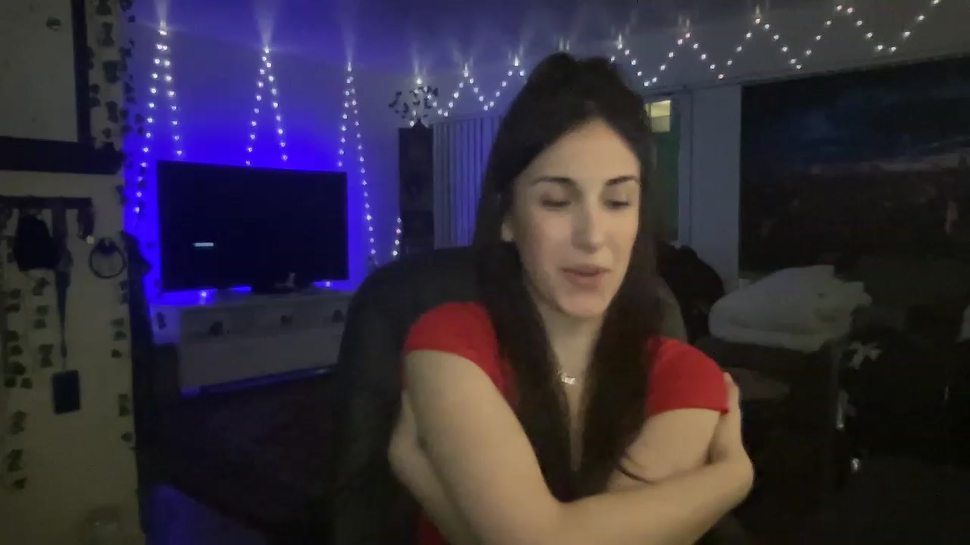 Gallery image thumbnail from LittlePersian's myfreecams stream on, 02/27/2023, 06:22 image 17 of 20
