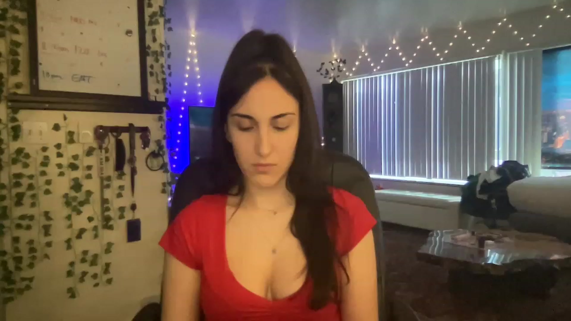 Gallery image thumbnail from LittlePersian's myfreecams stream on, 03/27/2023, 02:25 image 12 of 20
