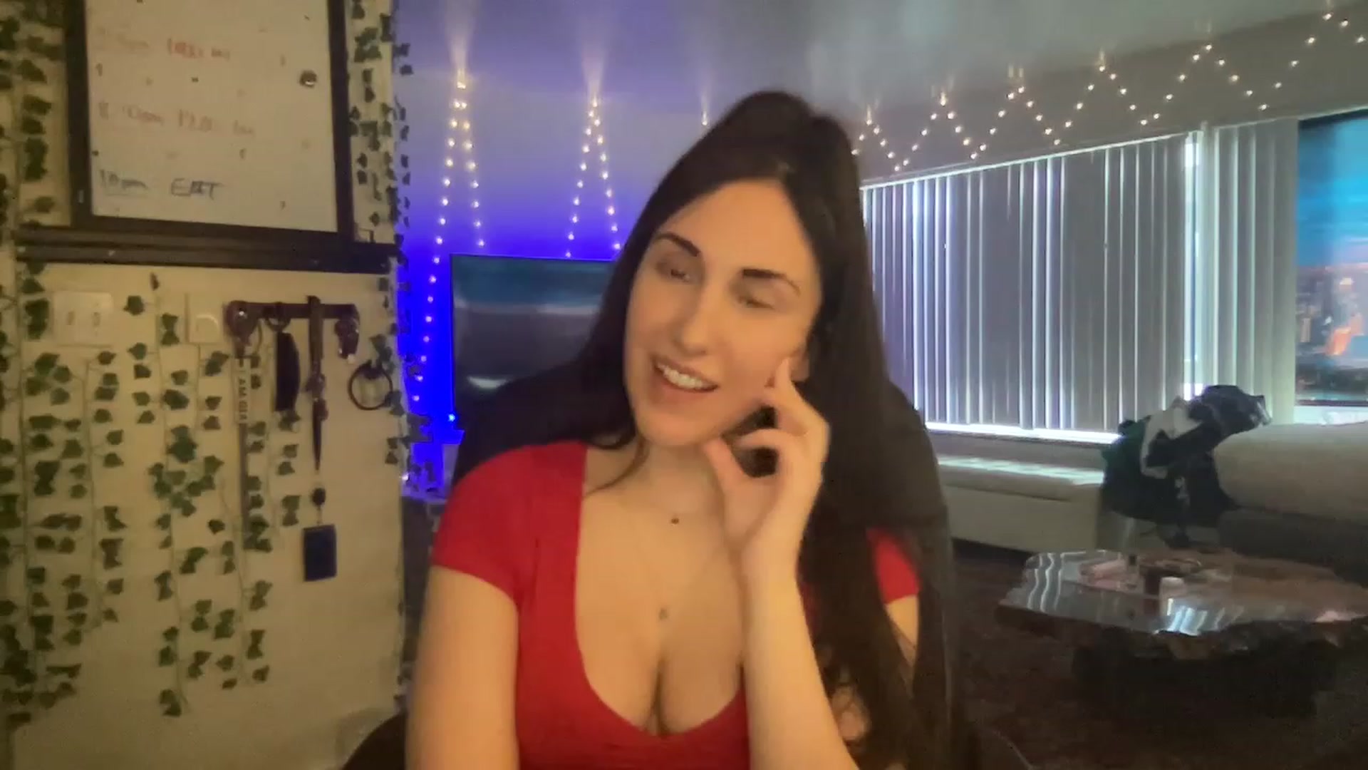 Gallery image thumbnail from LittlePersian's myfreecams stream on, 03/27/2023, 02:25 image 6 of 20