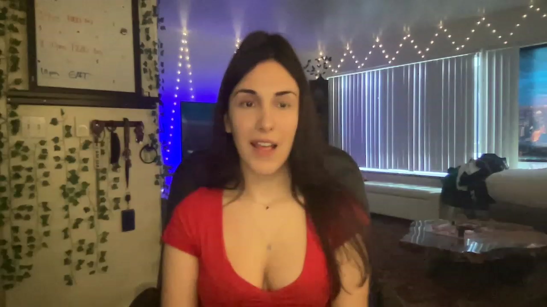 Gallery image thumbnail from LittlePersian's myfreecams stream on, 03/27/2023, 02:25 image 19 of 20