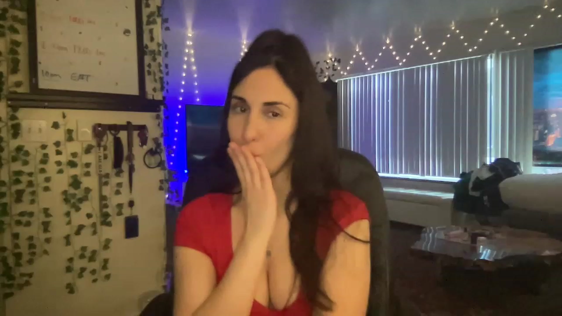 Gallery image thumbnail from LittlePersian's myfreecams stream on, 03/27/2023, 02:25 image 20 of 20