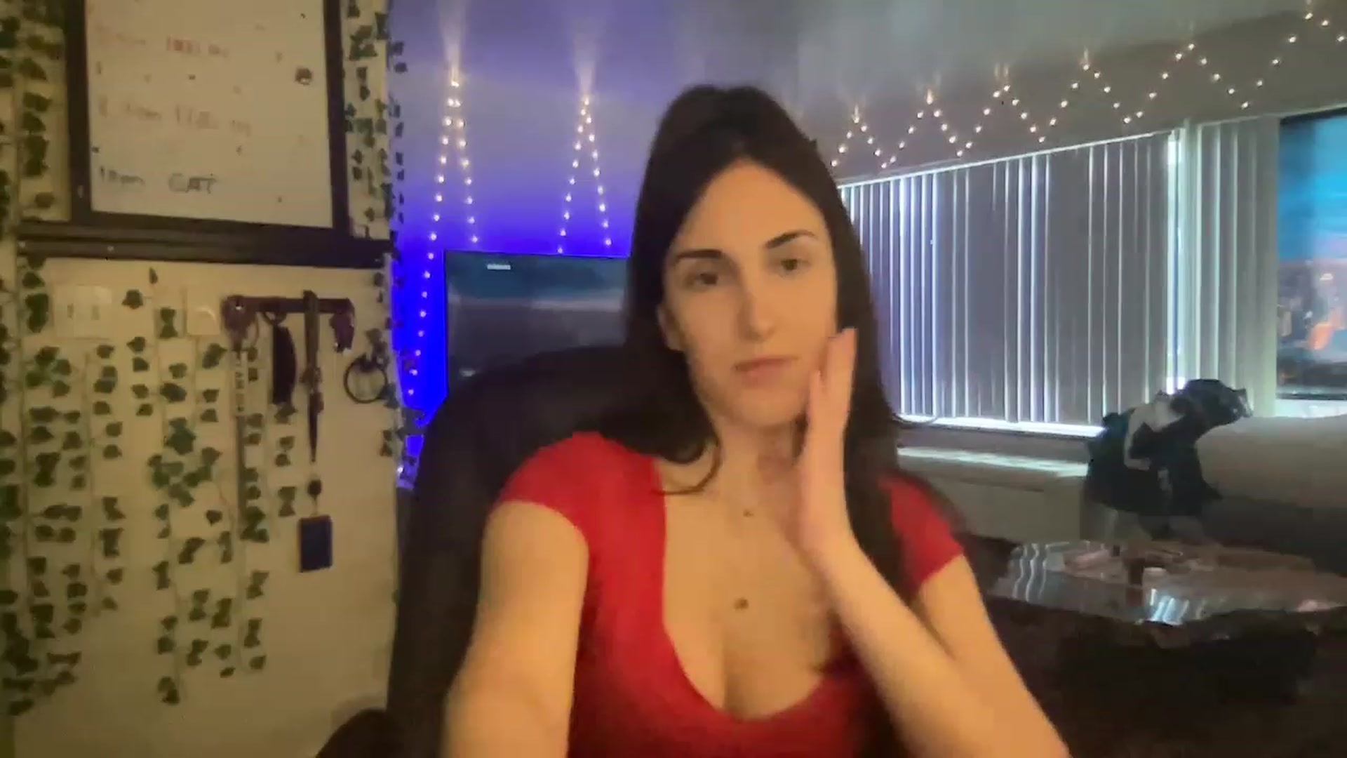Gallery image thumbnail from LittlePersian's myfreecams stream on, 03/27/2023, 02:25 image 9 of 20