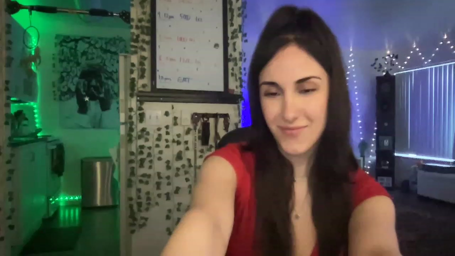 Gallery image thumbnail from LittlePersian's myfreecams stream on, 04/24/2023, 01:58 image 3 of 20