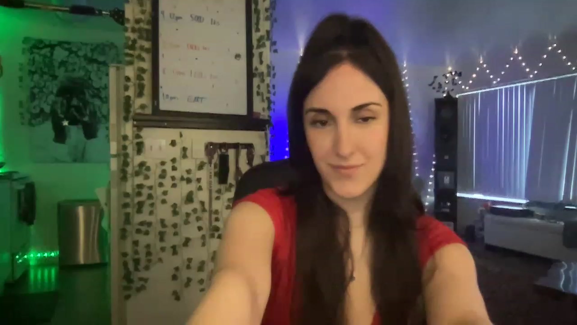 Gallery image thumbnail from LittlePersian's myfreecams stream on, 04/24/2023, 01:58 image 6 of 20