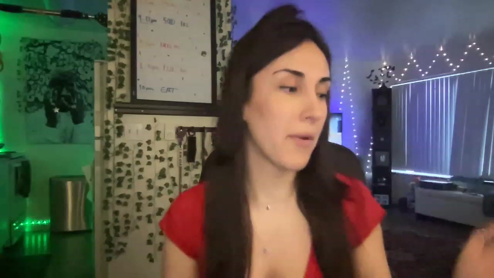 Gallery image thumbnail from LittlePersian's myfreecams stream on, 04/24/2023, 01:58 image 7 of 20