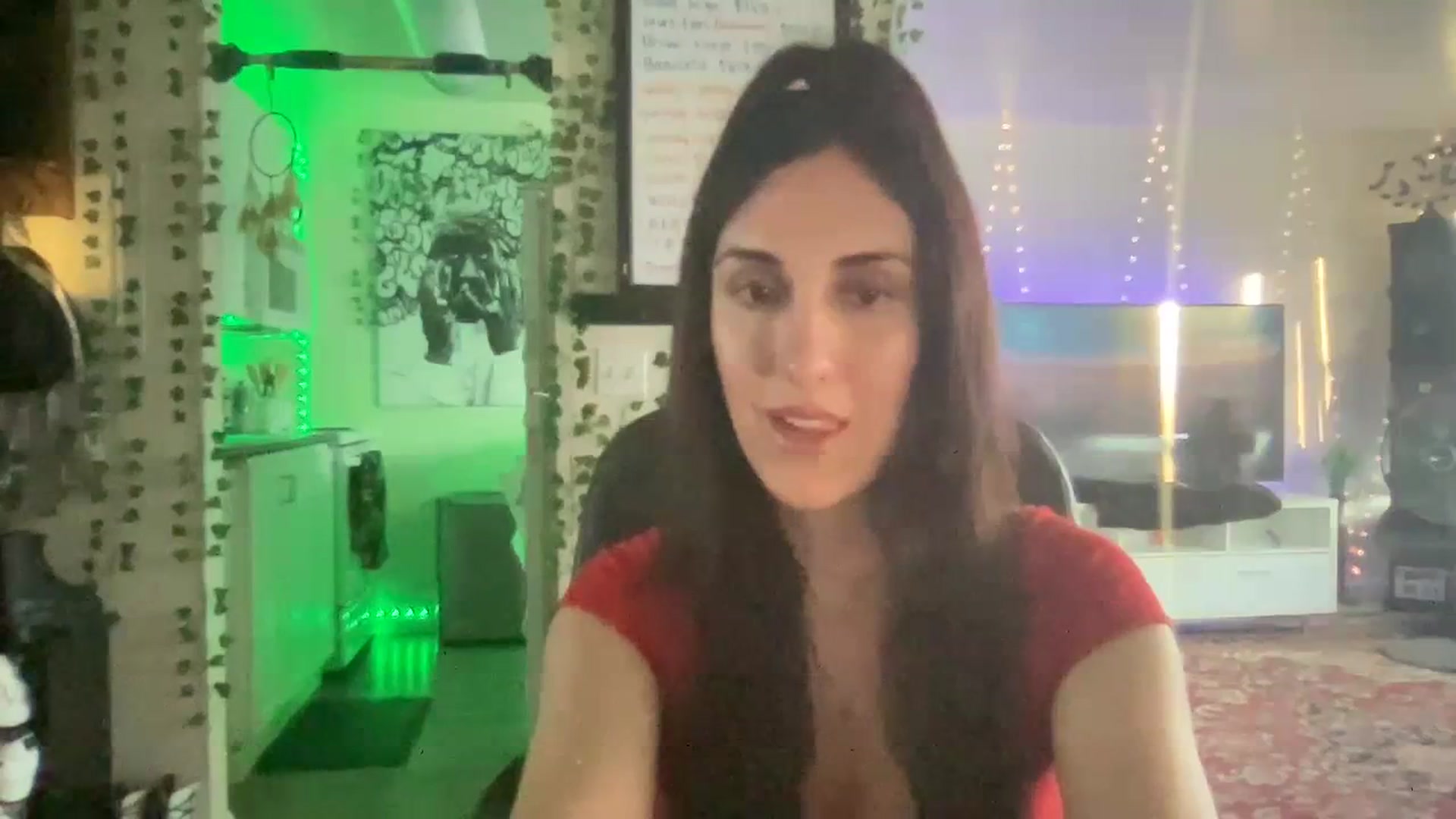Gallery image thumbnail from LittlePersian's myfreecams stream on, 06/12/2023, 03:44 image 17 of 20
