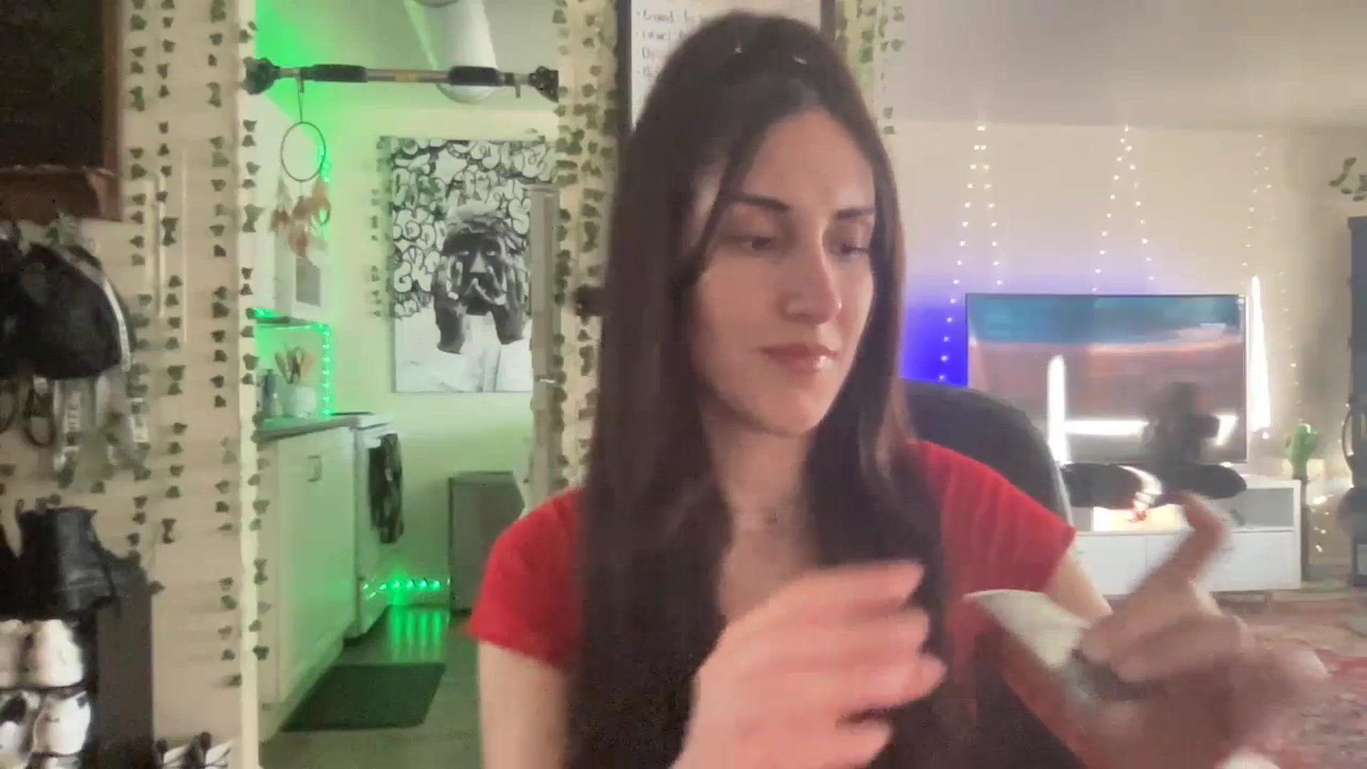 Gallery image thumbnail from LittlePersian's myfreecams stream on, 06/12/2023, 03:44 image 10 of 20