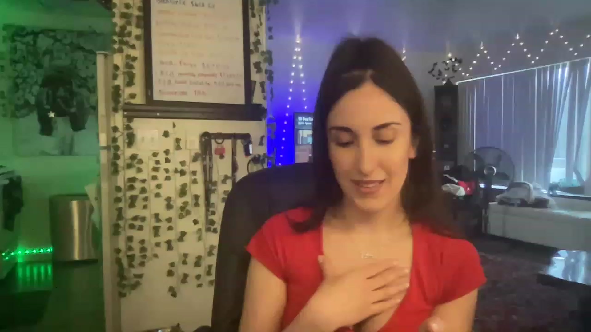 Gallery image thumbnail from LittlePersian's myfreecams stream on, 06/26/2023, 04:15 image 15 of 20