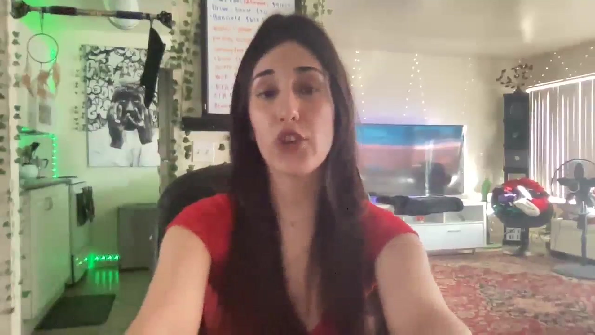 Gallery image thumbnail from LittlePersian's myfreecams stream on, 07/24/2023, 02:45 image 17 of 20