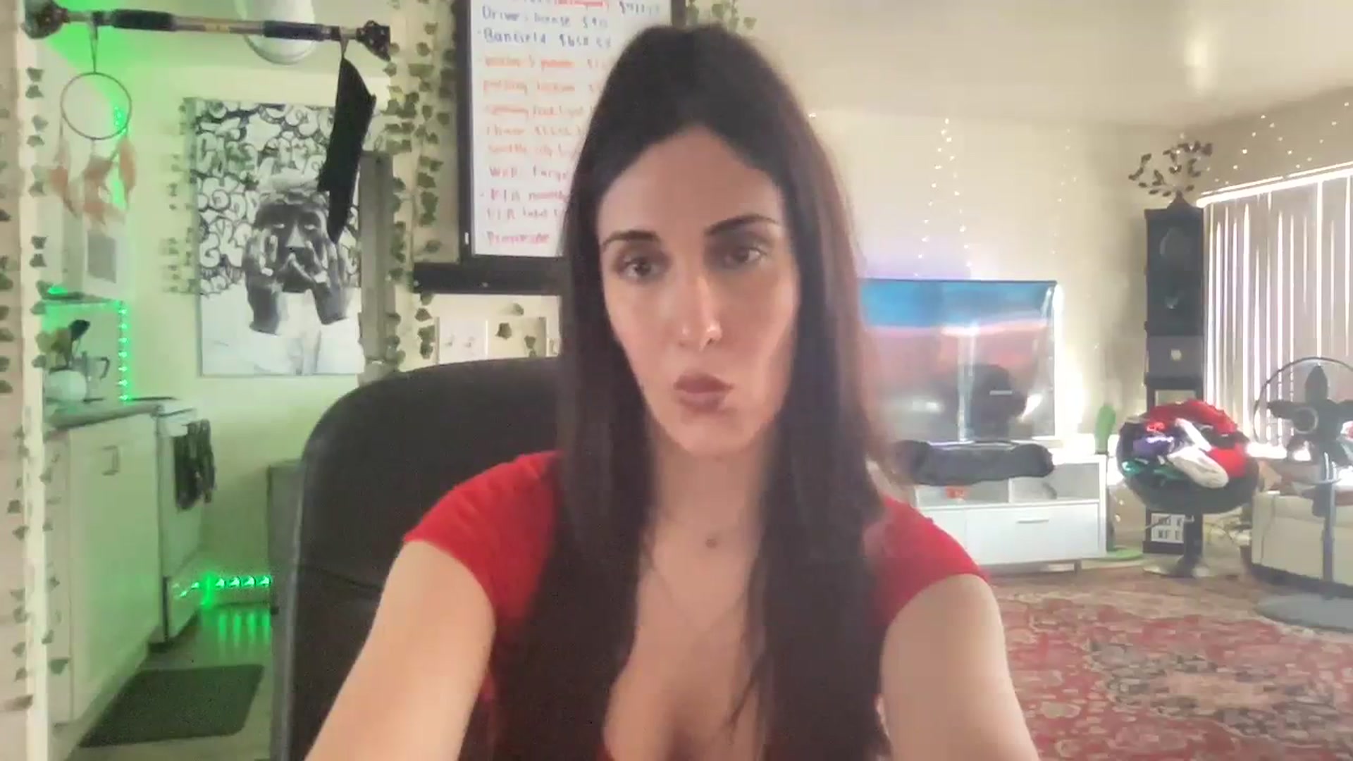 Gallery image thumbnail from LittlePersian's myfreecams stream on, 07/24/2023, 02:45 image 15 of 20