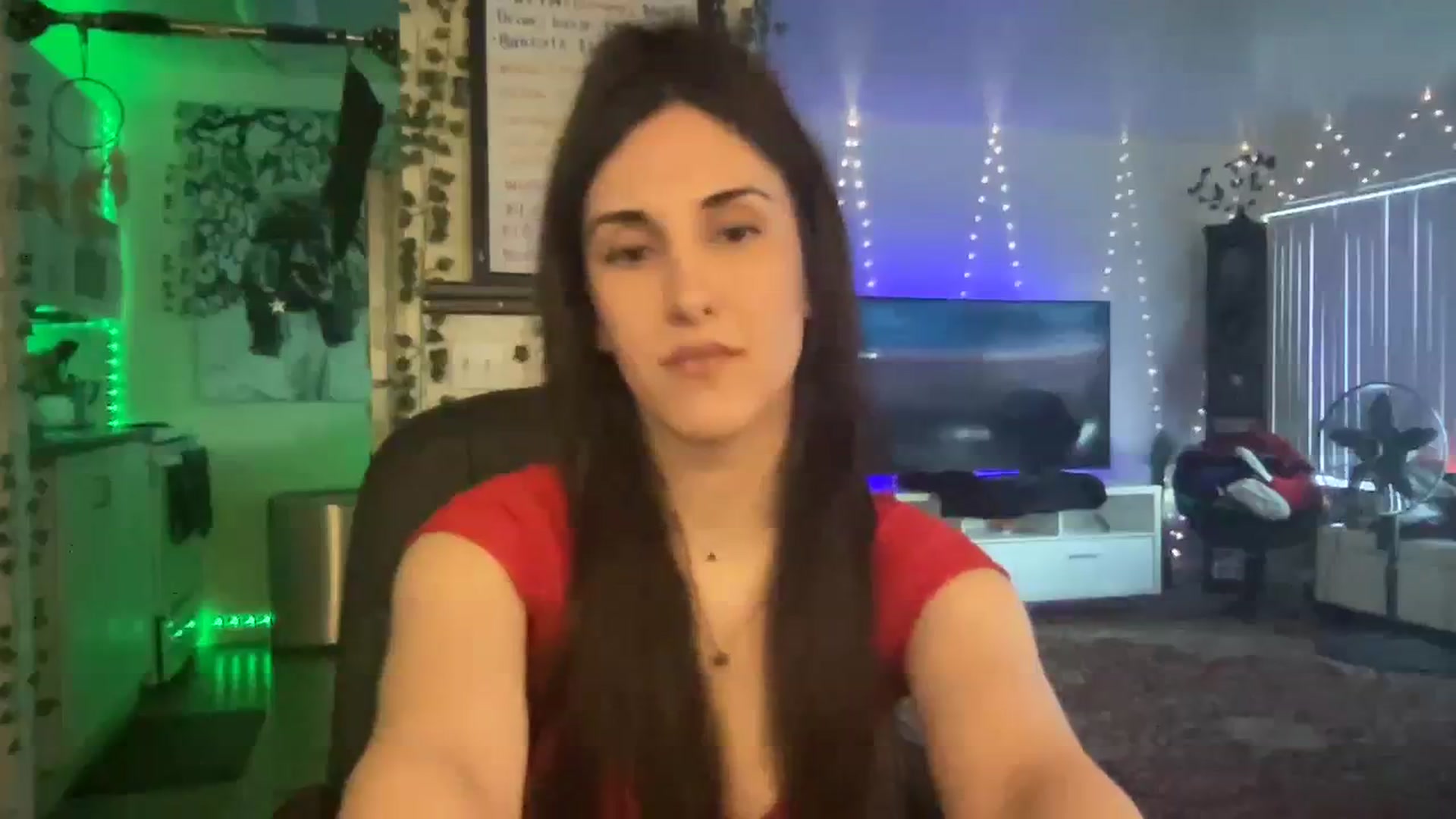 Gallery image thumbnail from LittlePersian's myfreecams stream on, 07/24/2023, 03:27 image 19 of 20