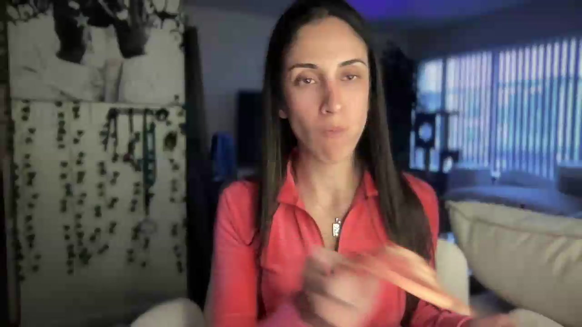Gallery image thumbnail from LittlePersian's myfreecams stream on, 06/07/2026, 13:36 image 10 of 20